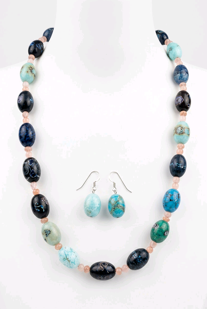 Accessory>Jewelry Necklace & Earring Set