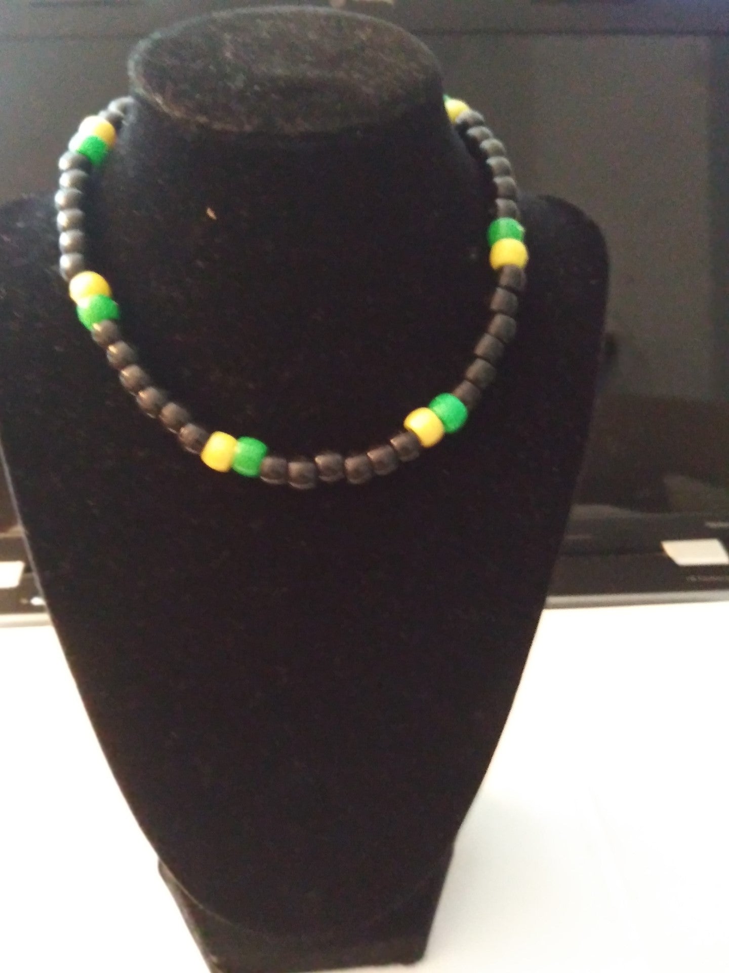 Jamaican Corner - Beaded Necklace/Choker