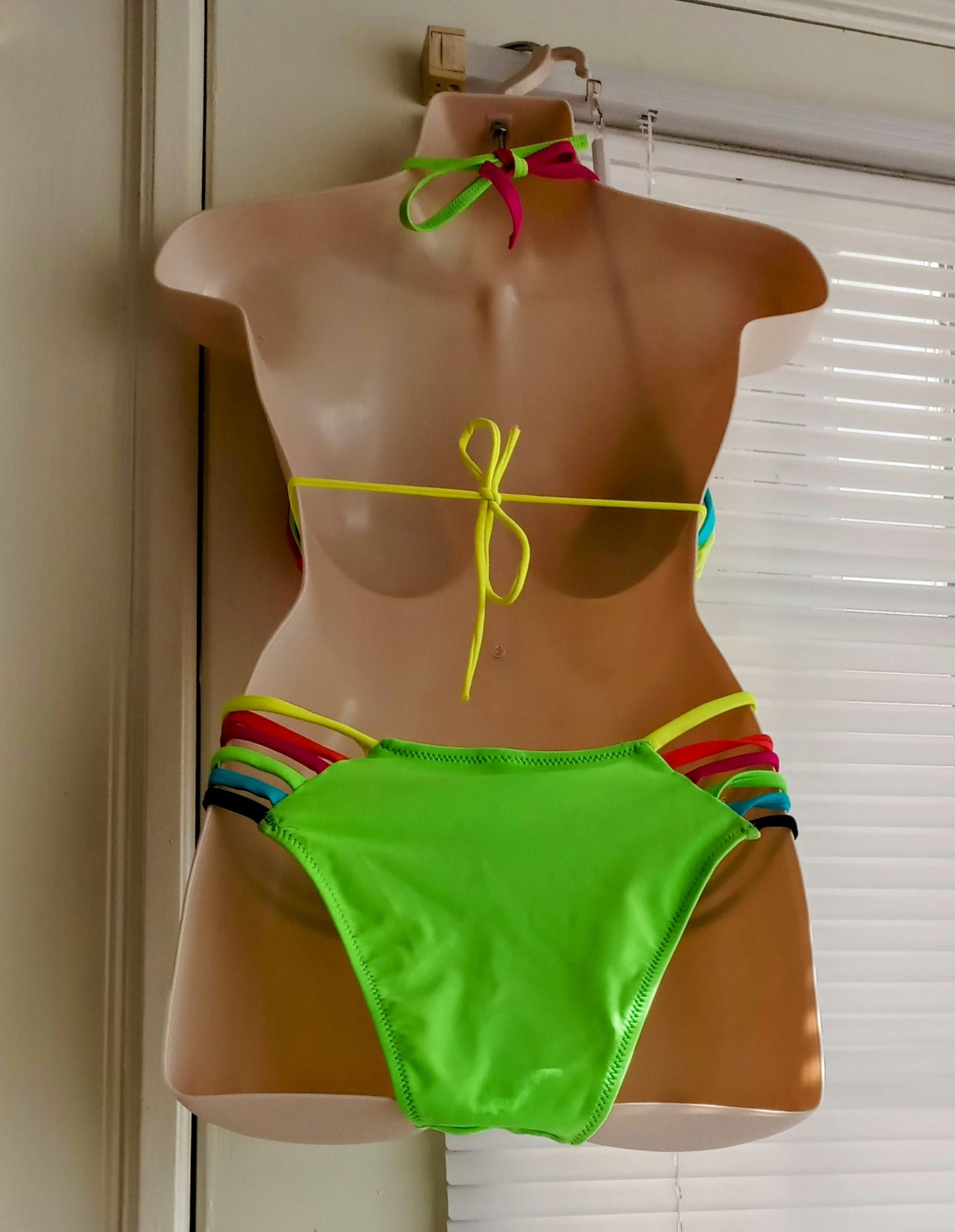 Beach Corner - Bikini Swim Wear