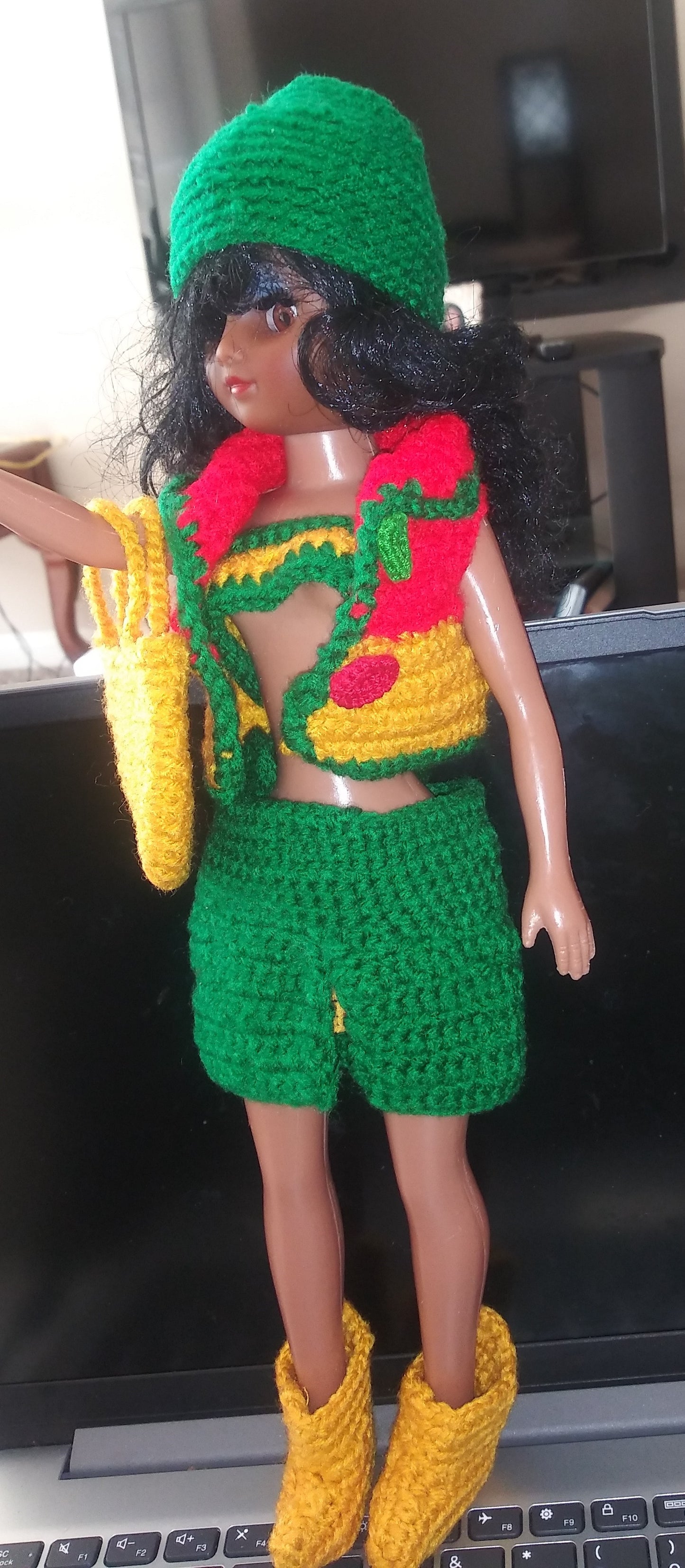 Playtime Corner - Doll Outfit