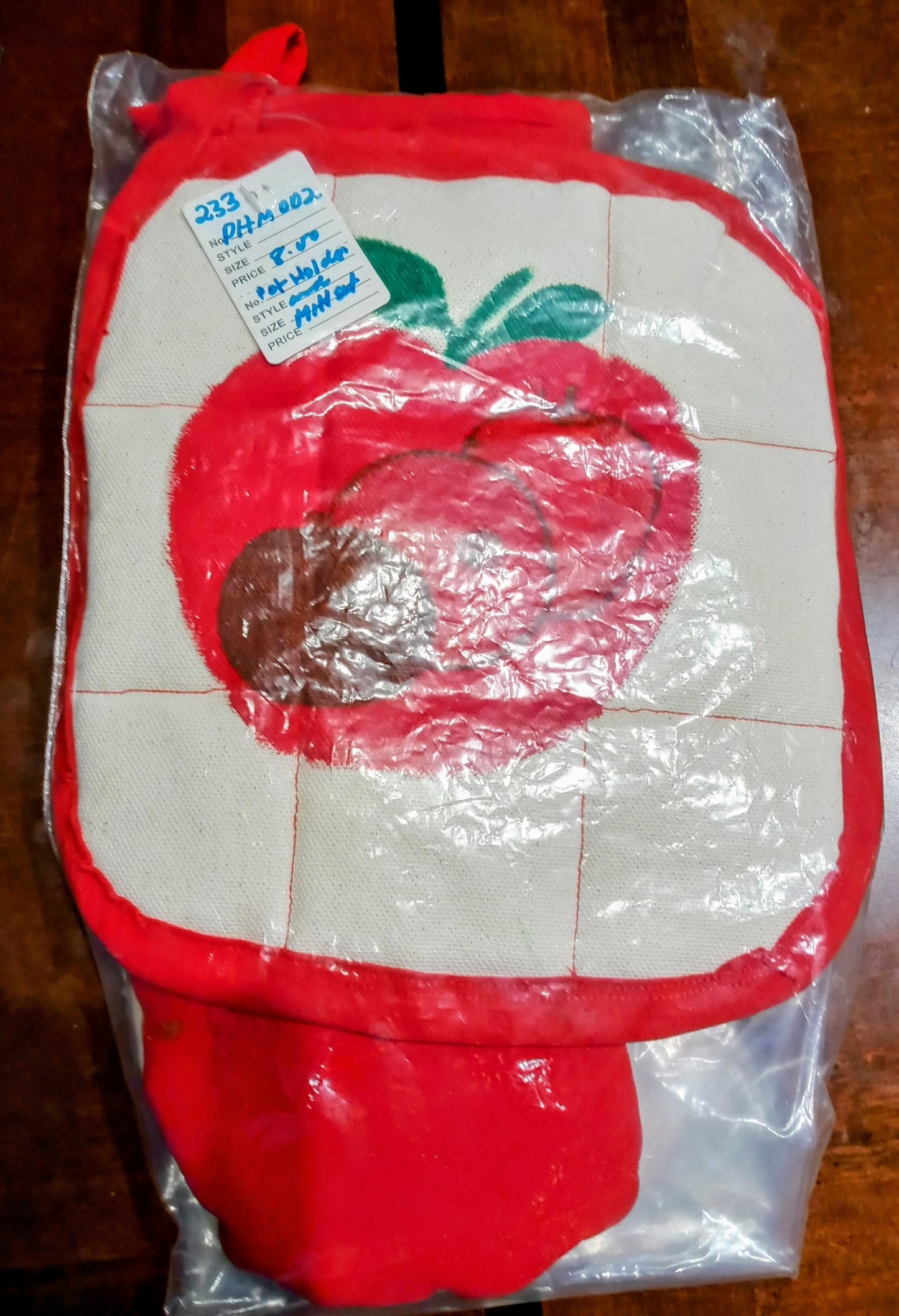Kitchen Corner - Potholder and Mitt Set