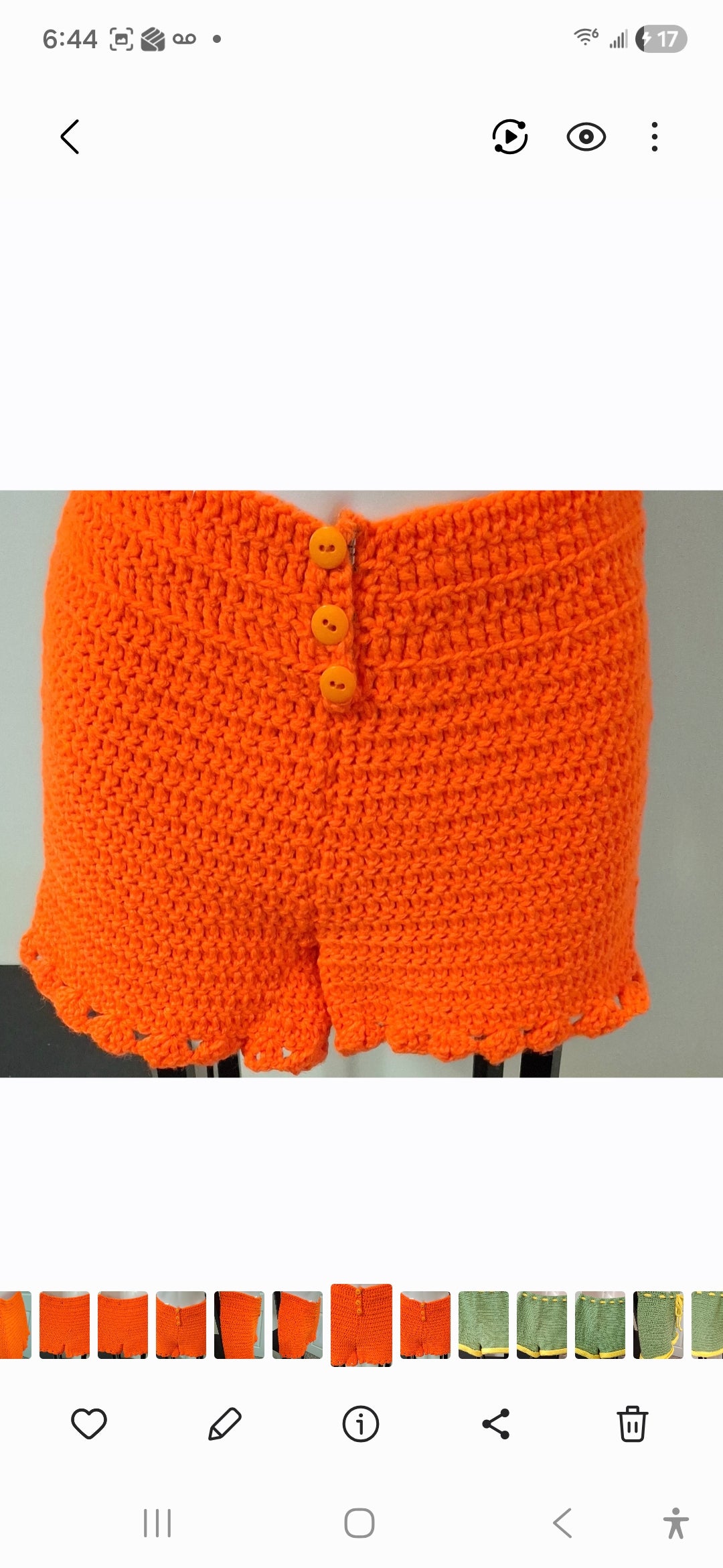 Apparel Corner - Shorts - MED