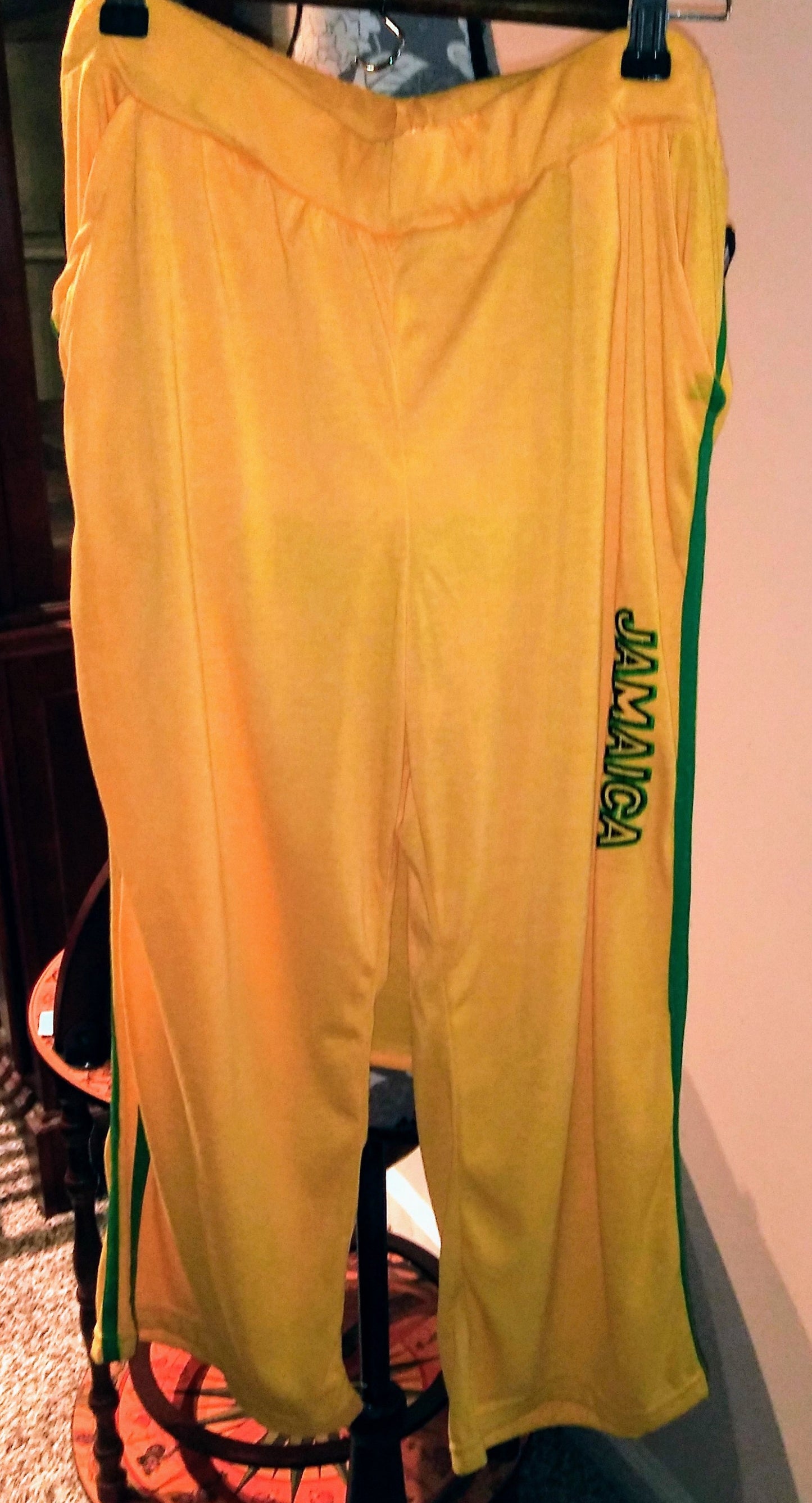 Jamaican Corner - Sweatsuit
