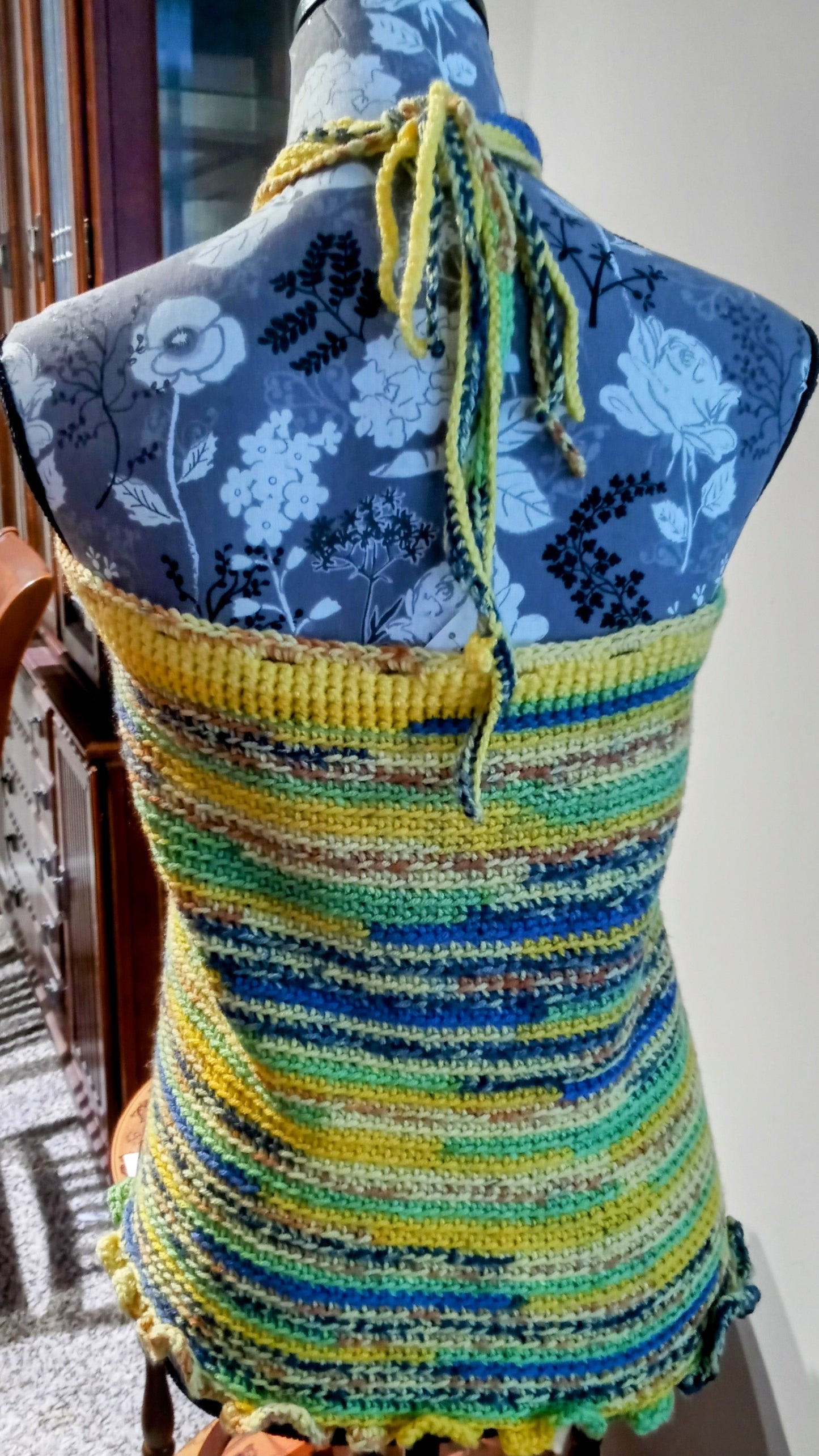 Apparel Corner - Tank Top - LGE