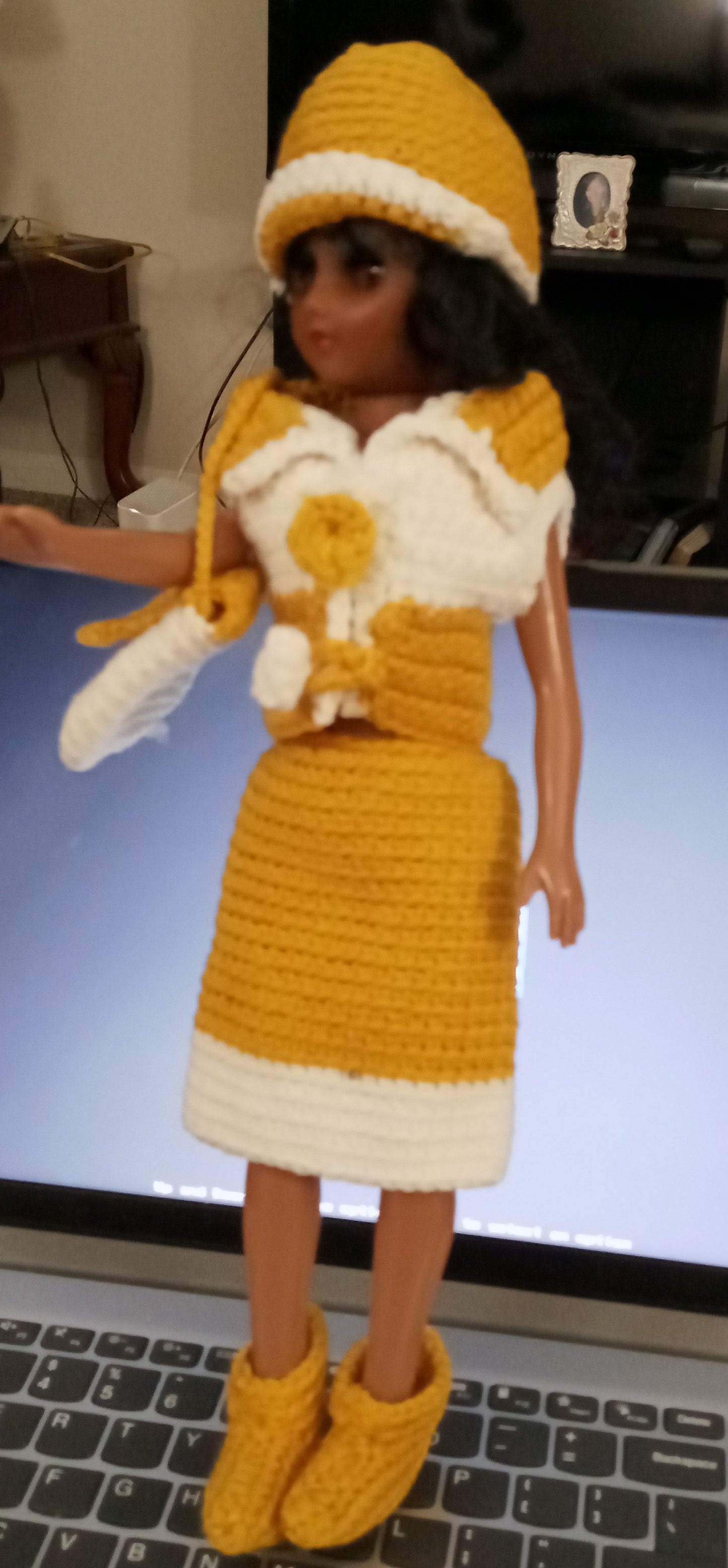 Playtime Corner - Doll Outfit