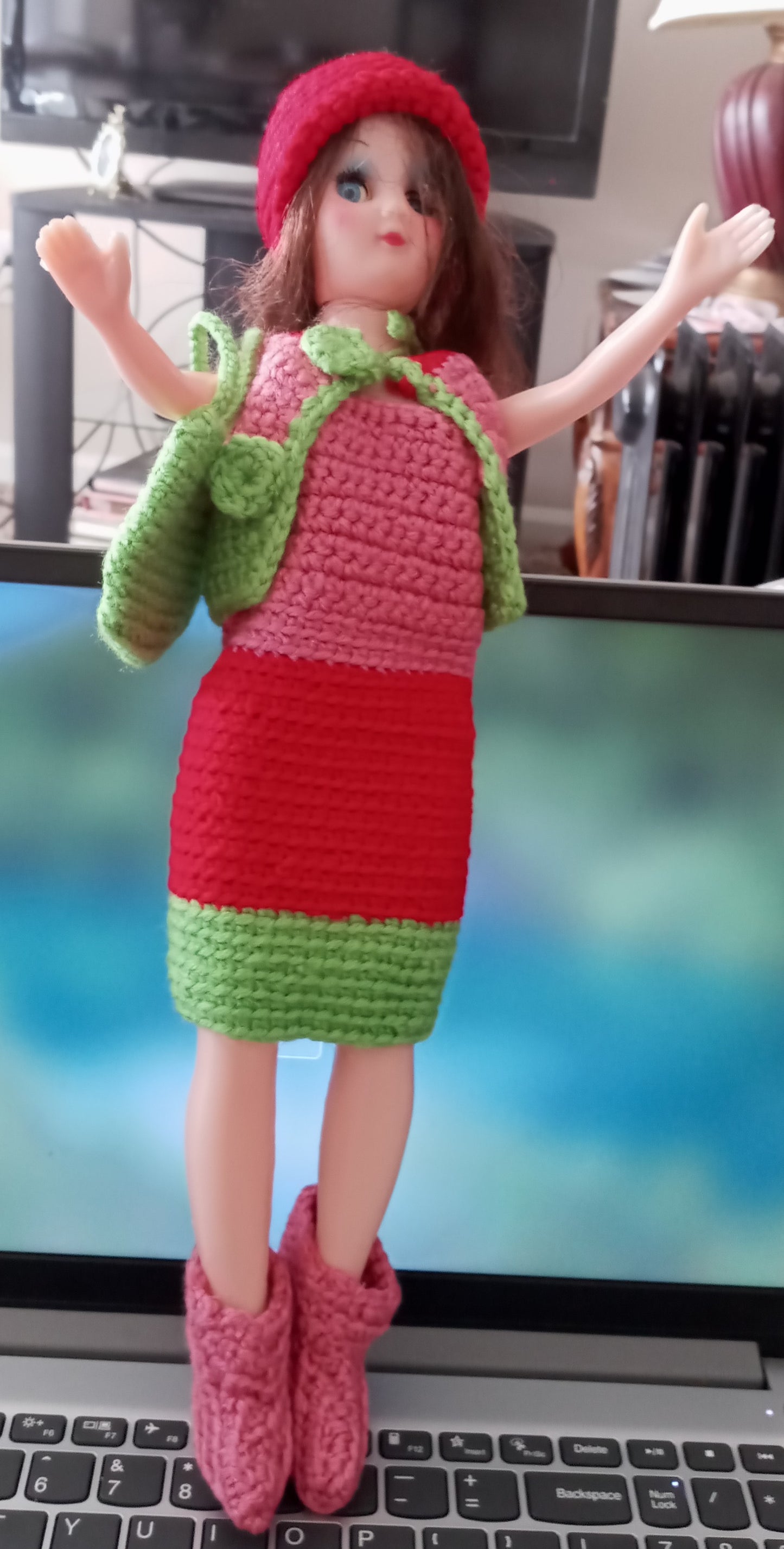 Playtime Corner - Doll Outfit