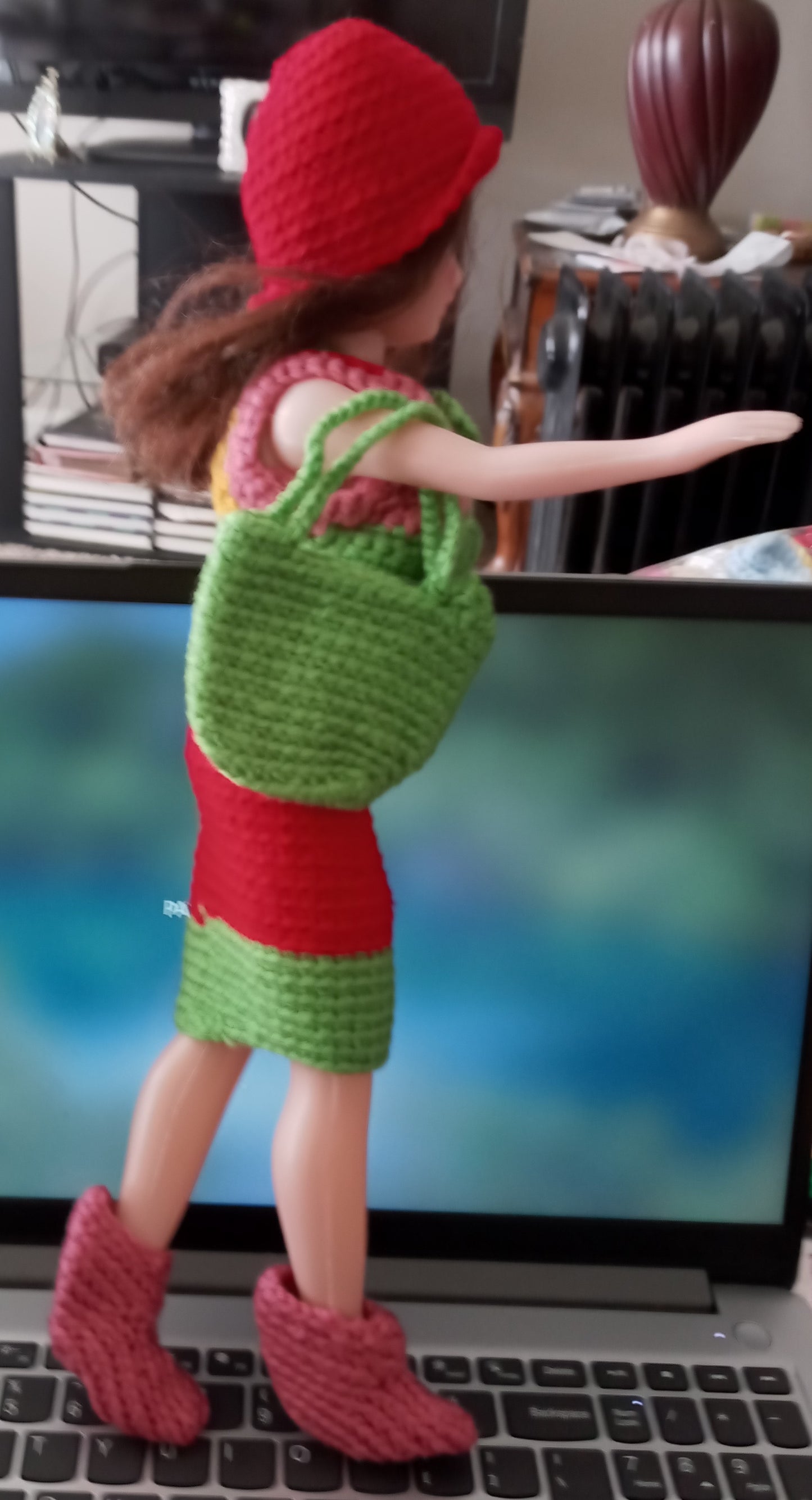 Playtime Corner - Doll Outfit
