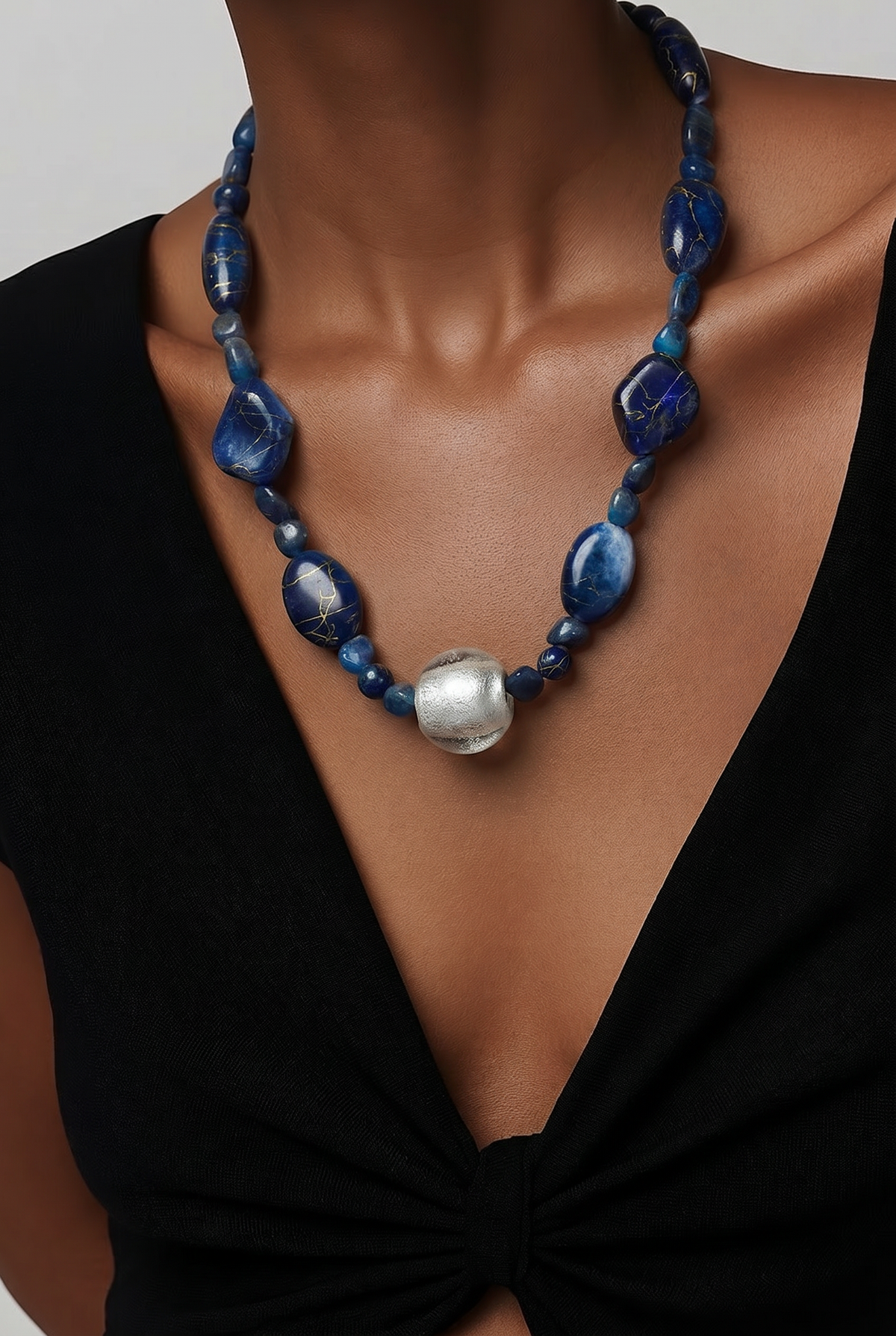 Accessory>Jewelry                              Necklace & Earring Set