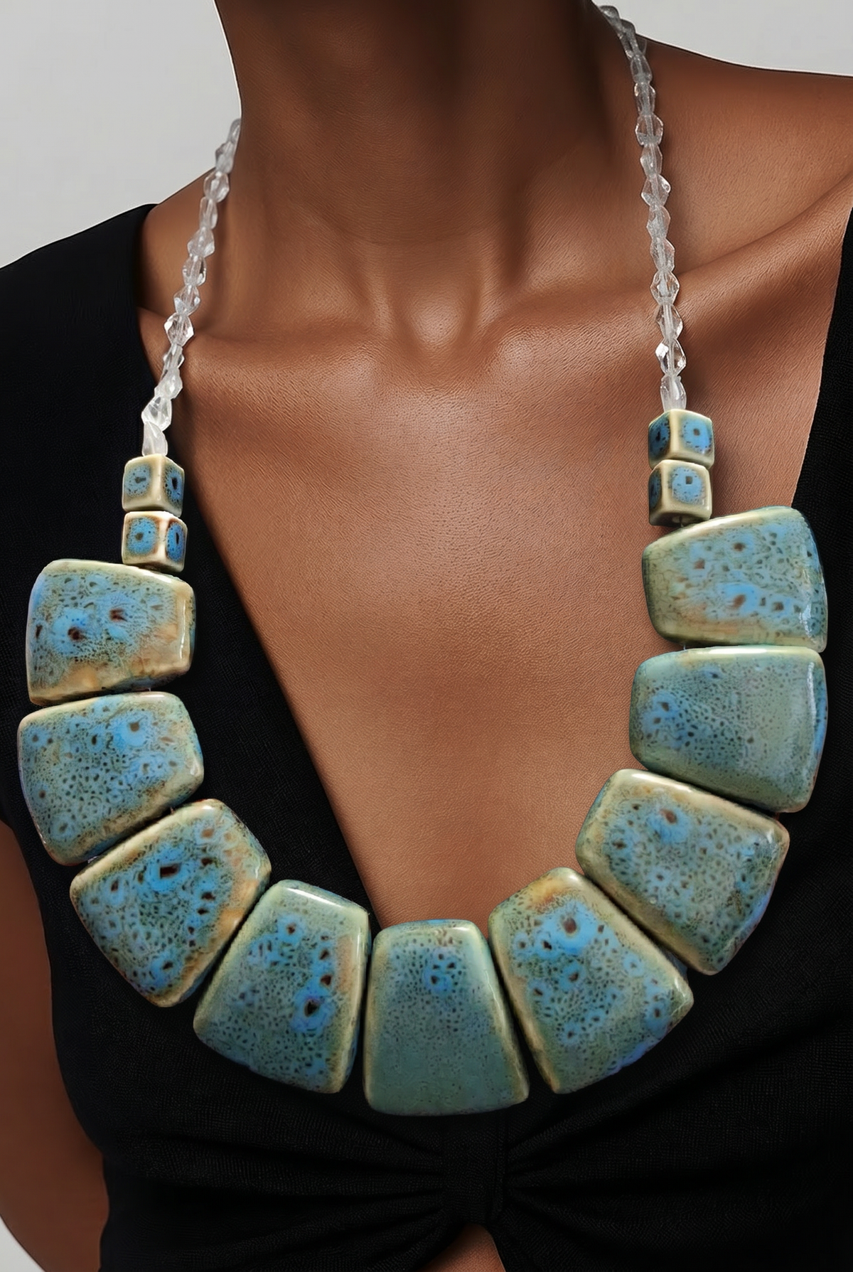 Accessory>Jewelry                              Necklace