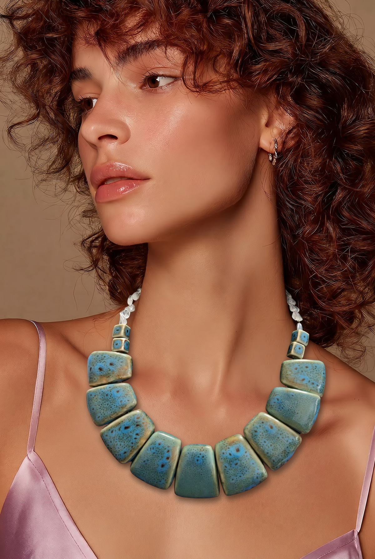Accessory>Jewelry                              Necklace