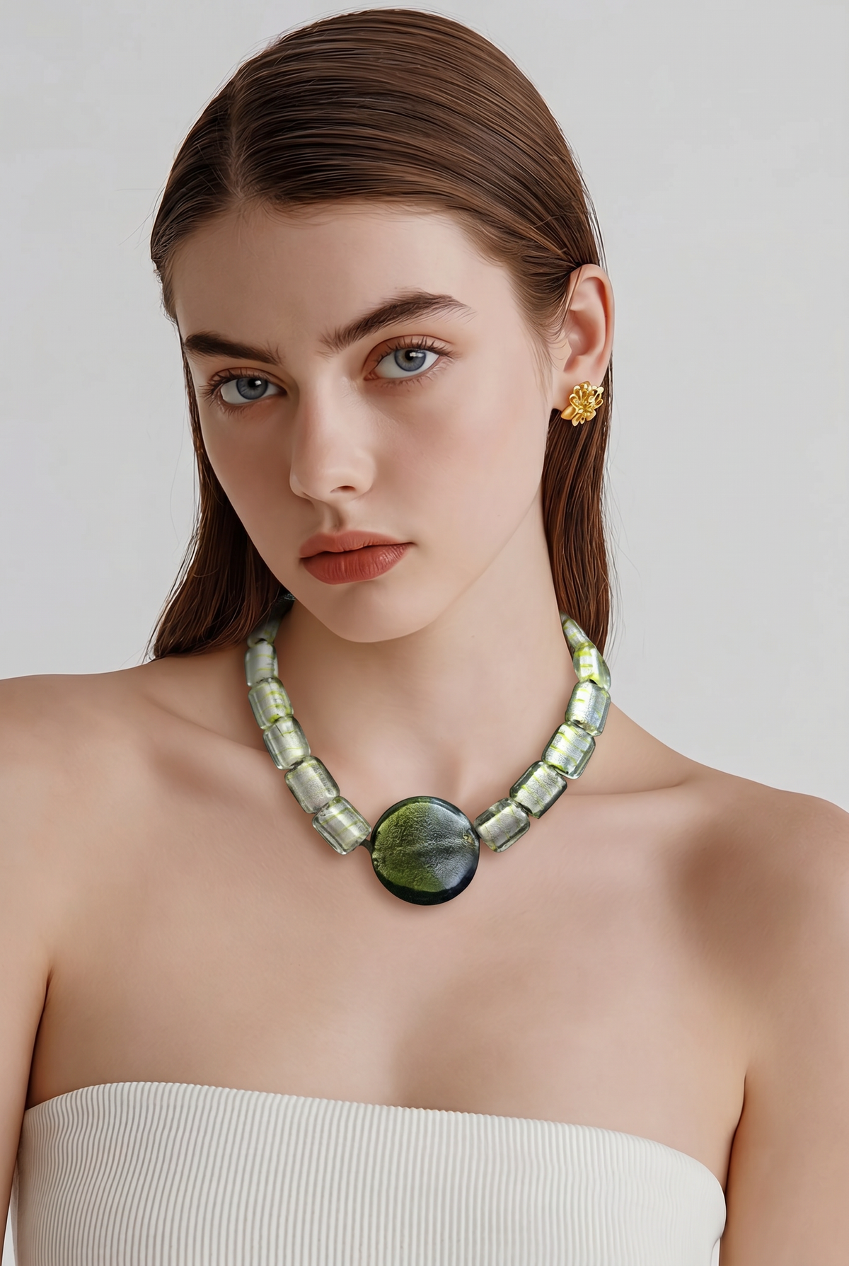 Accessory>Jewelry                             Necklace & Earring Set