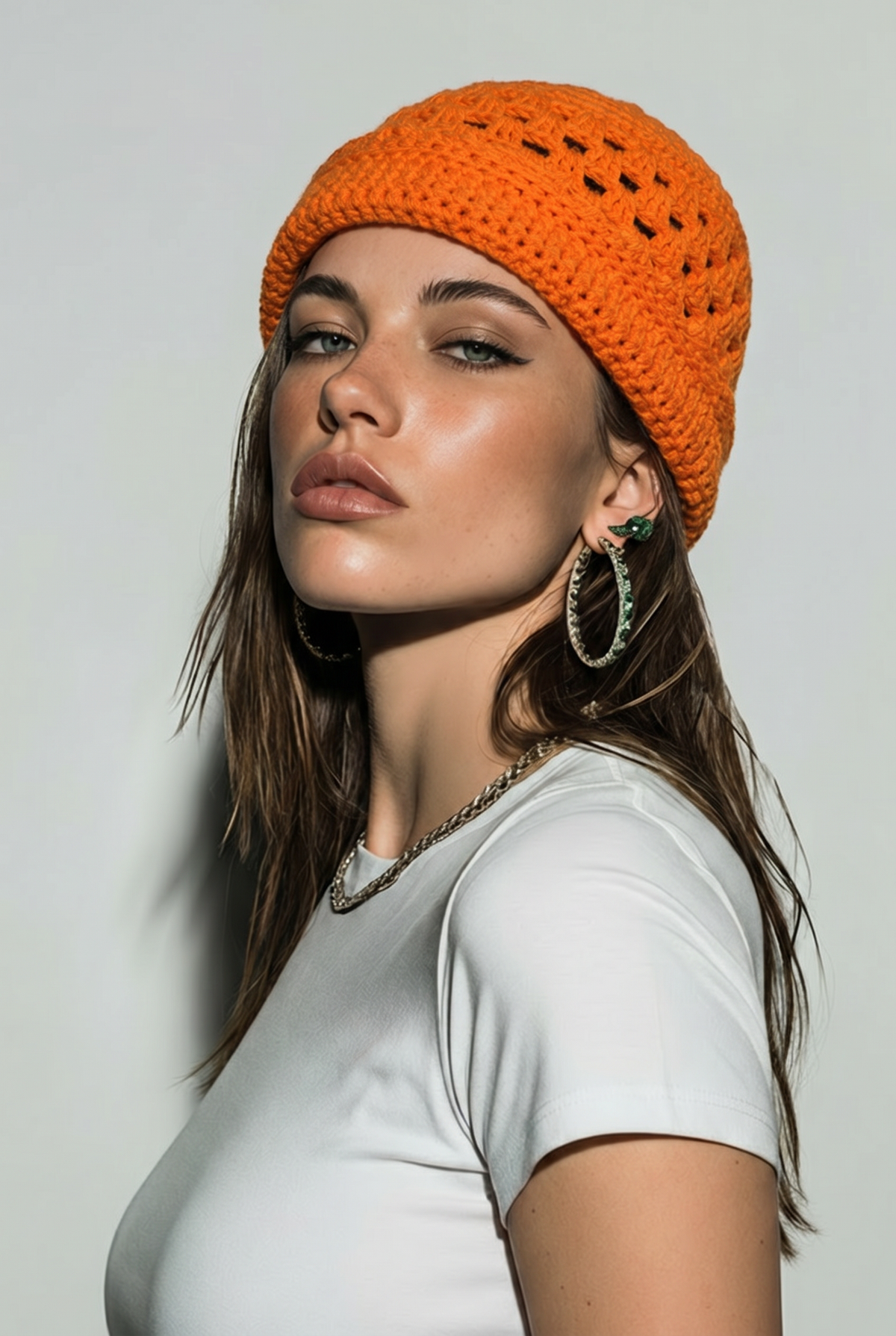 Apparel>Accessories               Beenie & Neck Scarf Set
