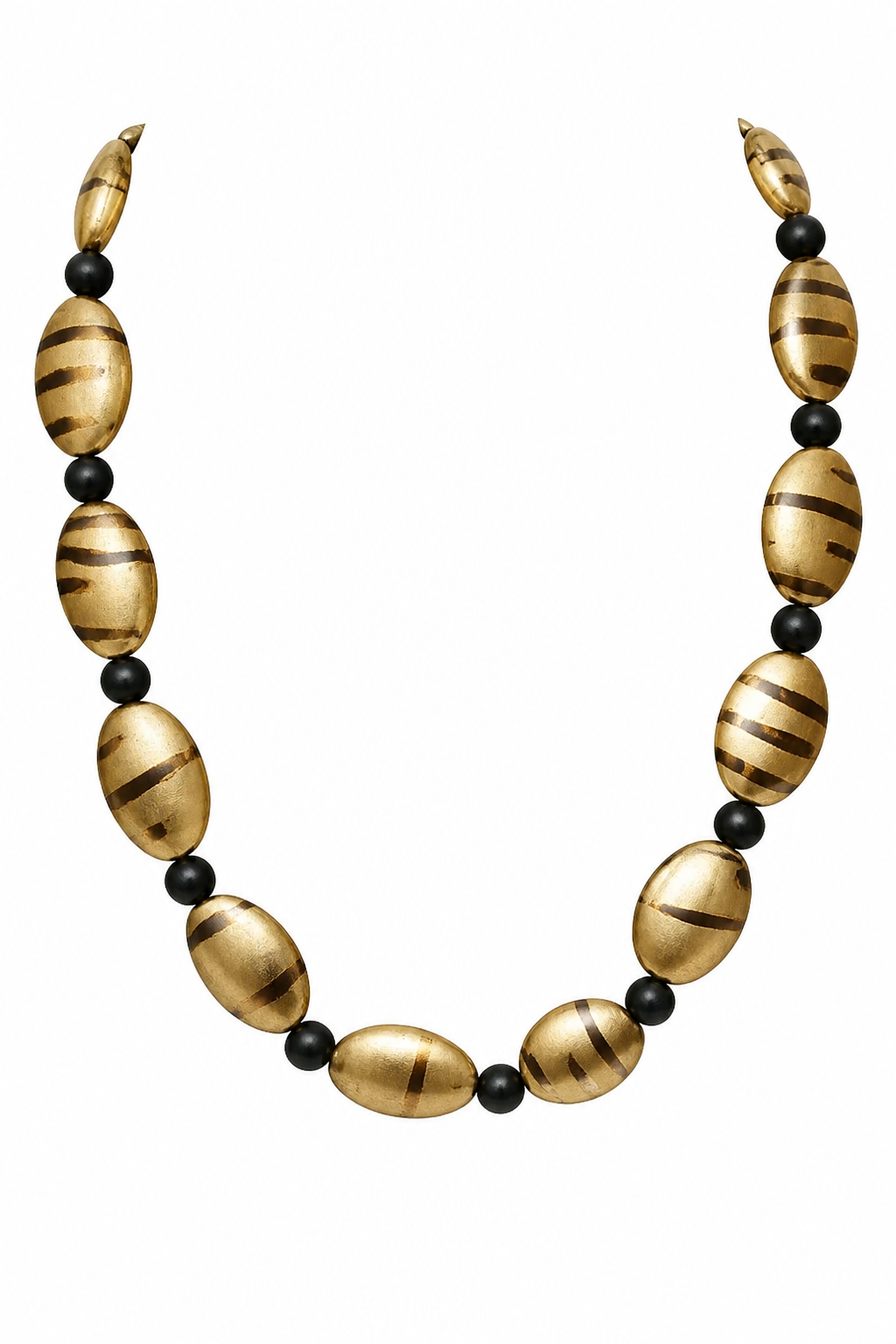 Accessory>Jewelry                                 Necklace