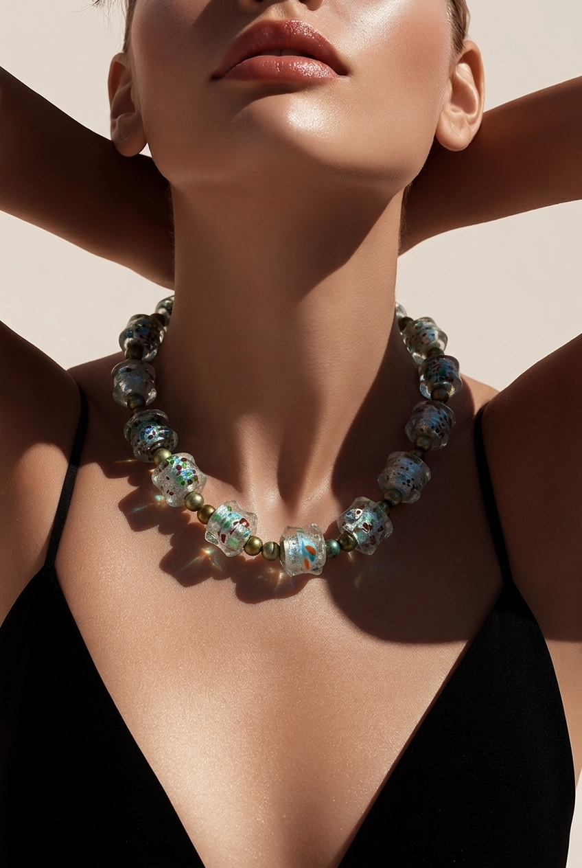 Accessory>Jewelry                             Necklace