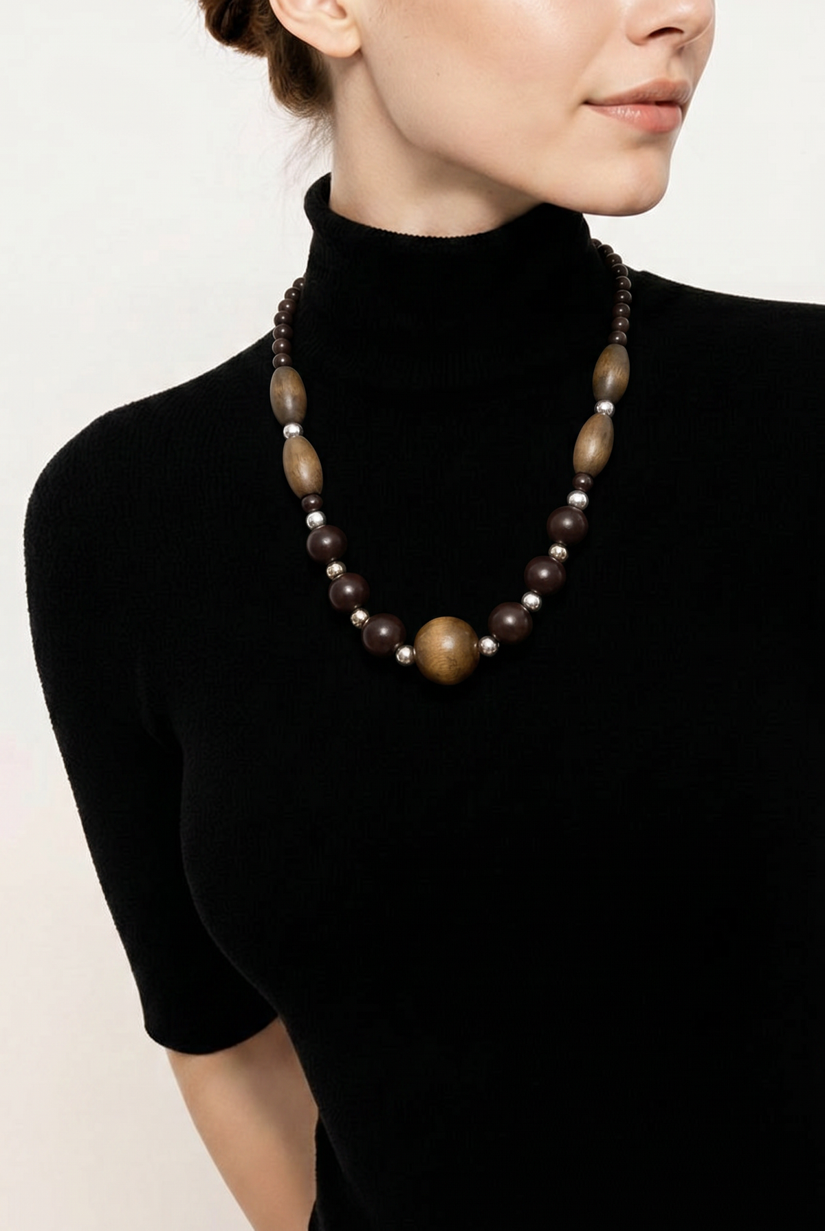 Accessory>Jewelry                              Necklace