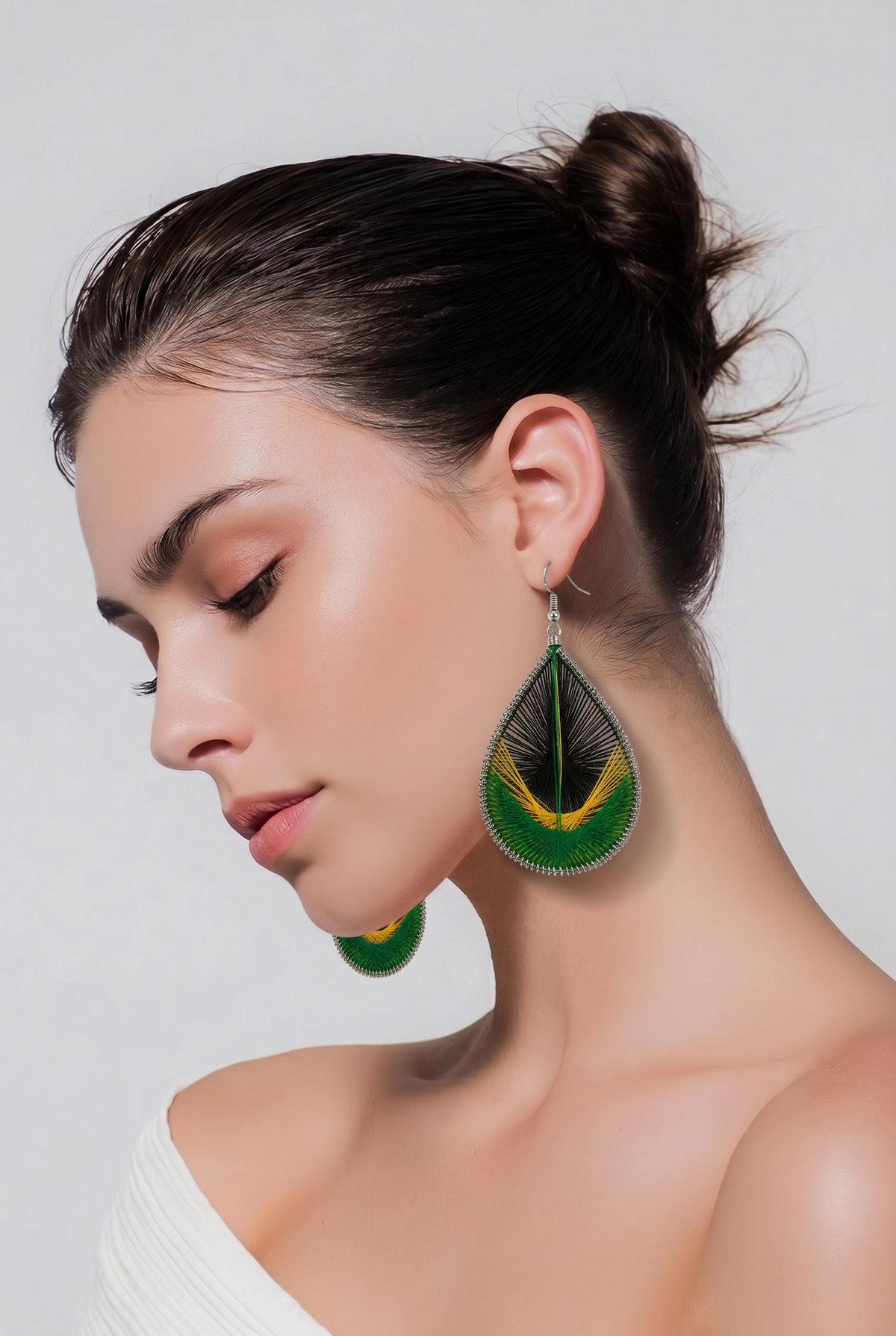 Accessory>Jewelry                                Earrings (Mesh)