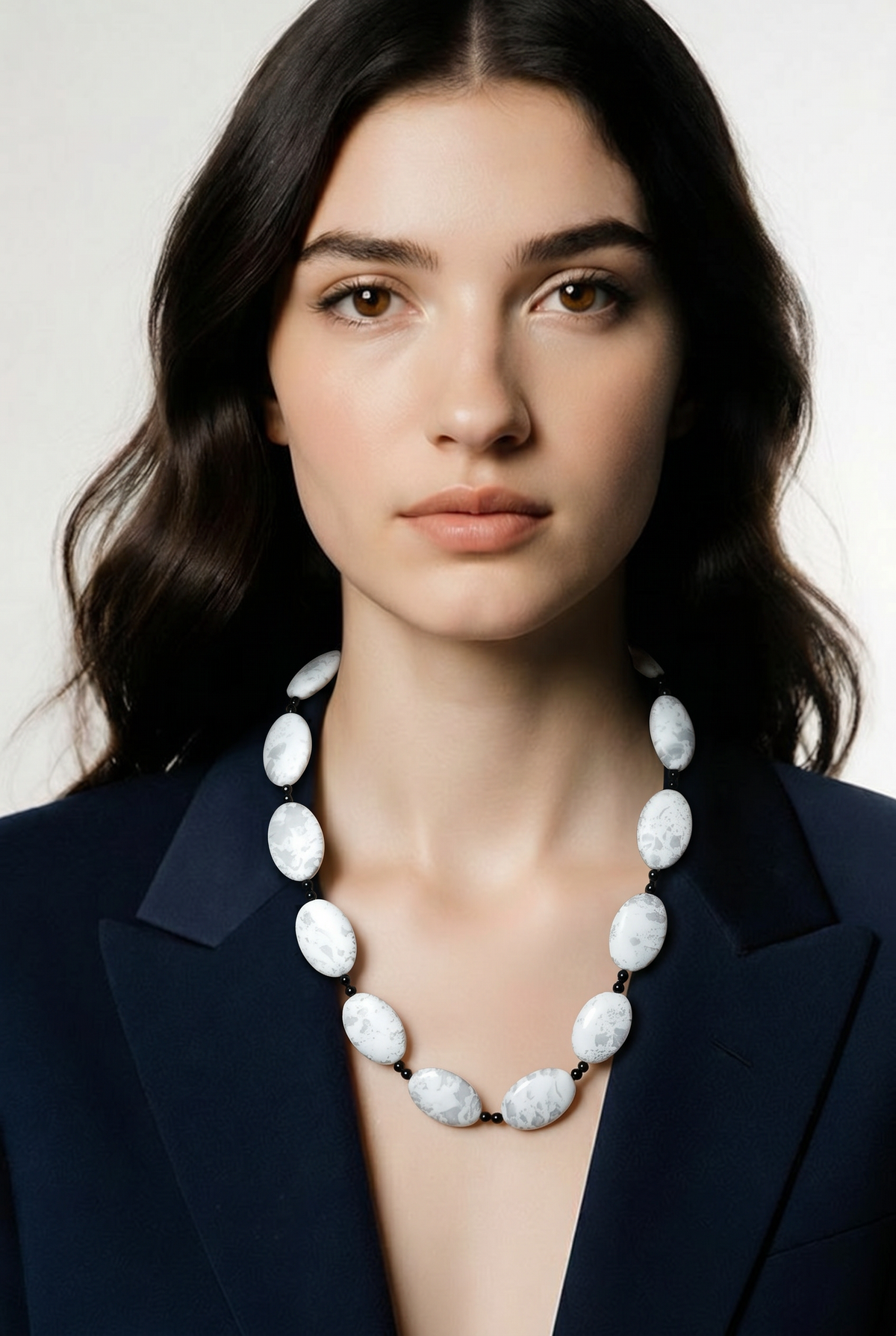 Accessory>Jewelry                             Necklace