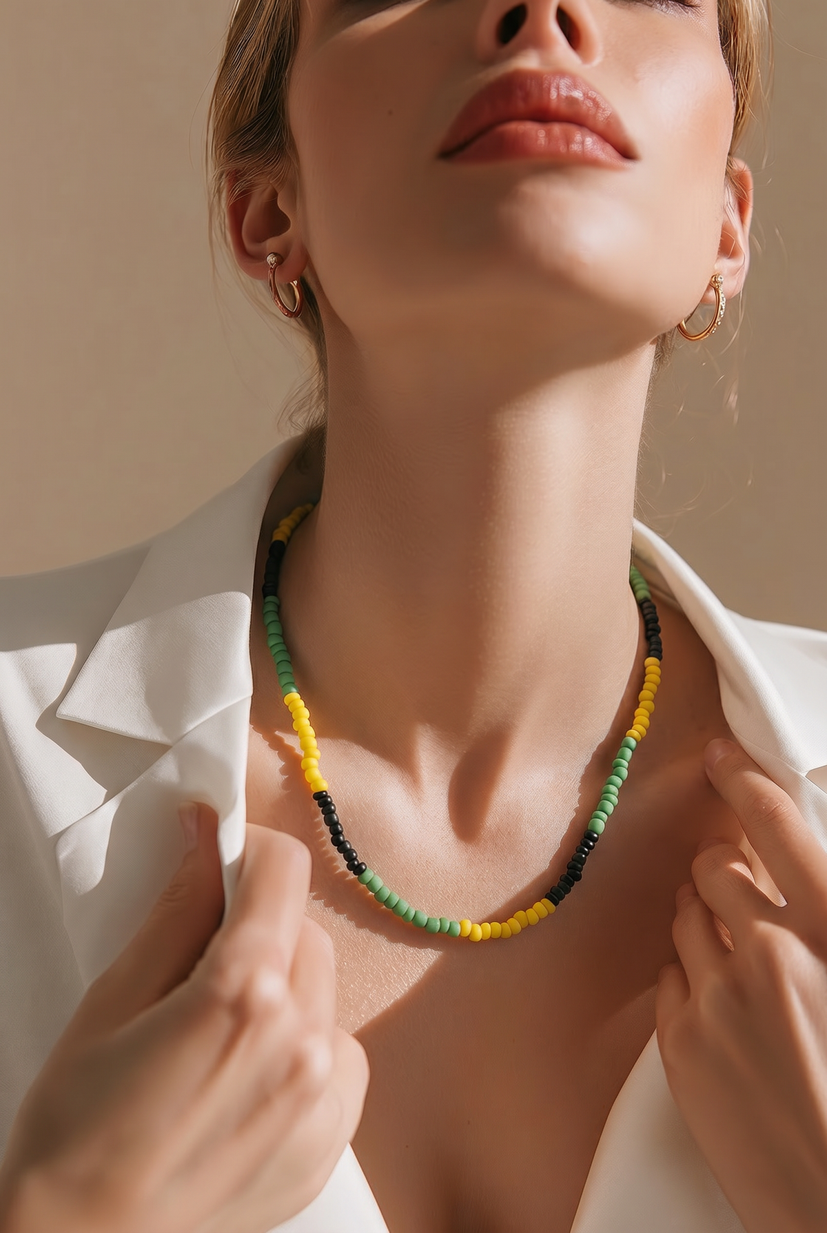Accessory>Jewelry                             Necklace (beaded)- (SML)