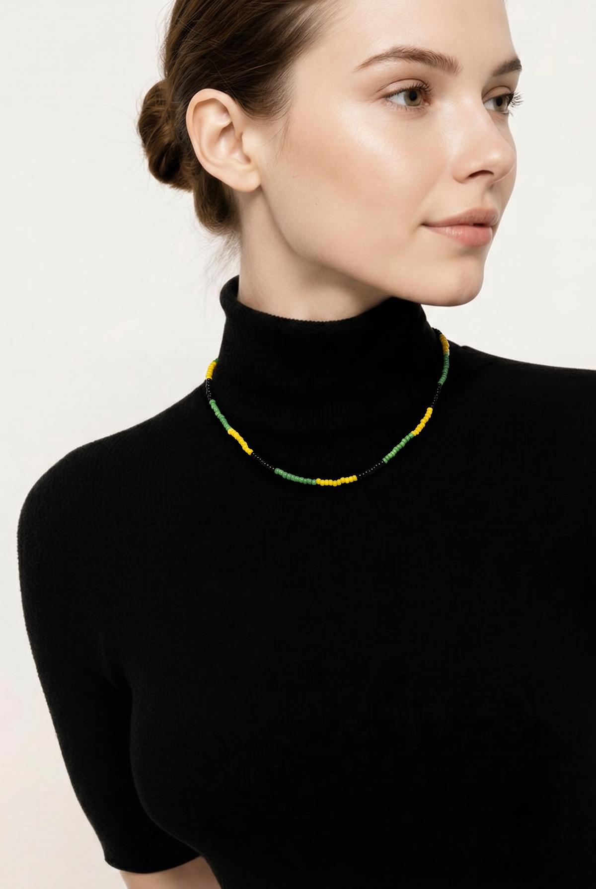 Accessory>Jewelry                             Necklace (beaded)- (SML)