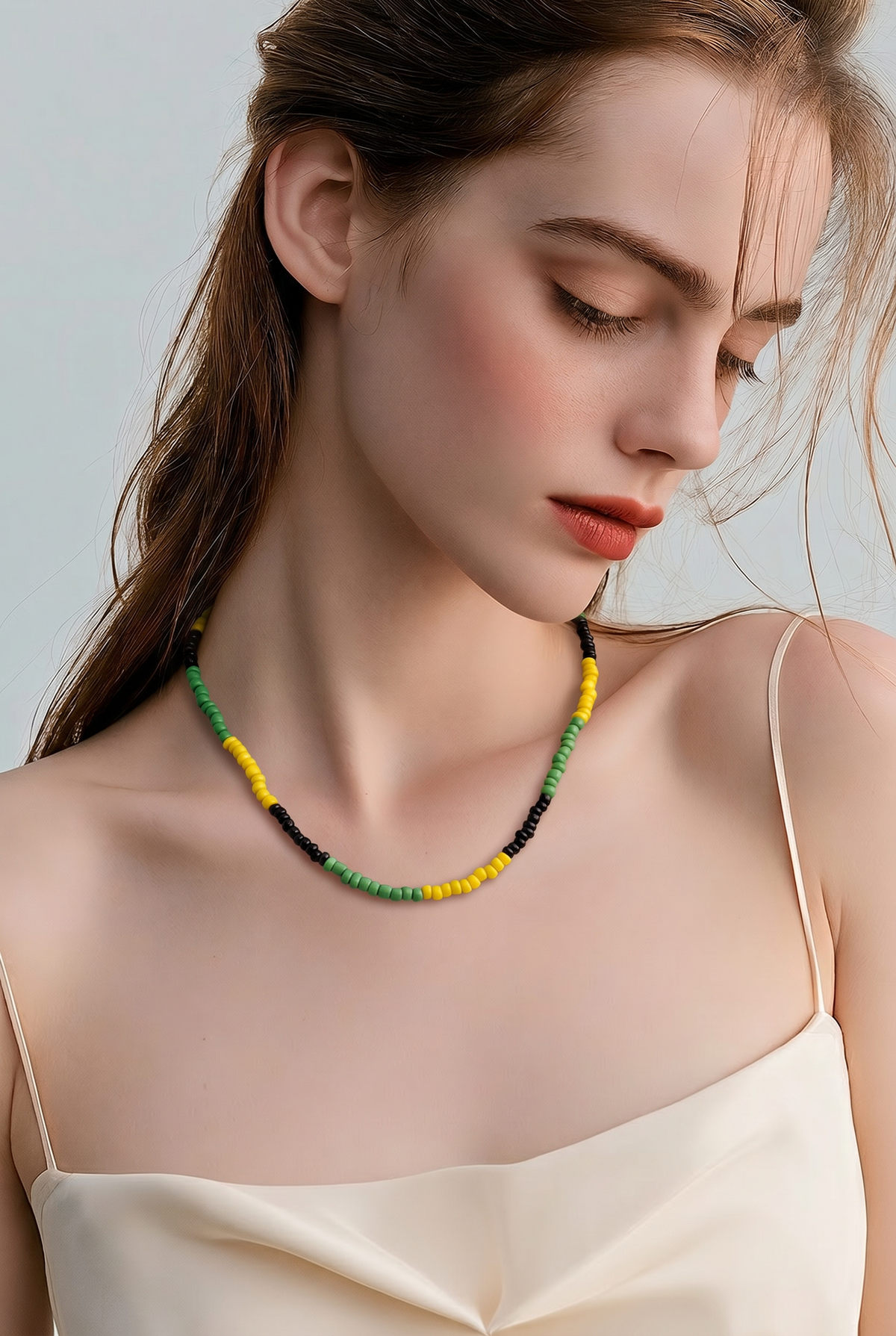 Accessory>Jewelry                              Necklace (beaded)- (SML)