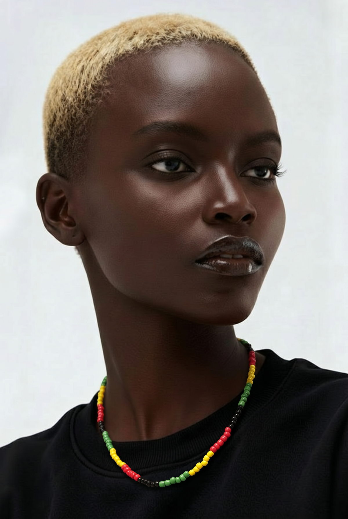Accessory>Jewelry                              Necklace (beaded)- (SML)