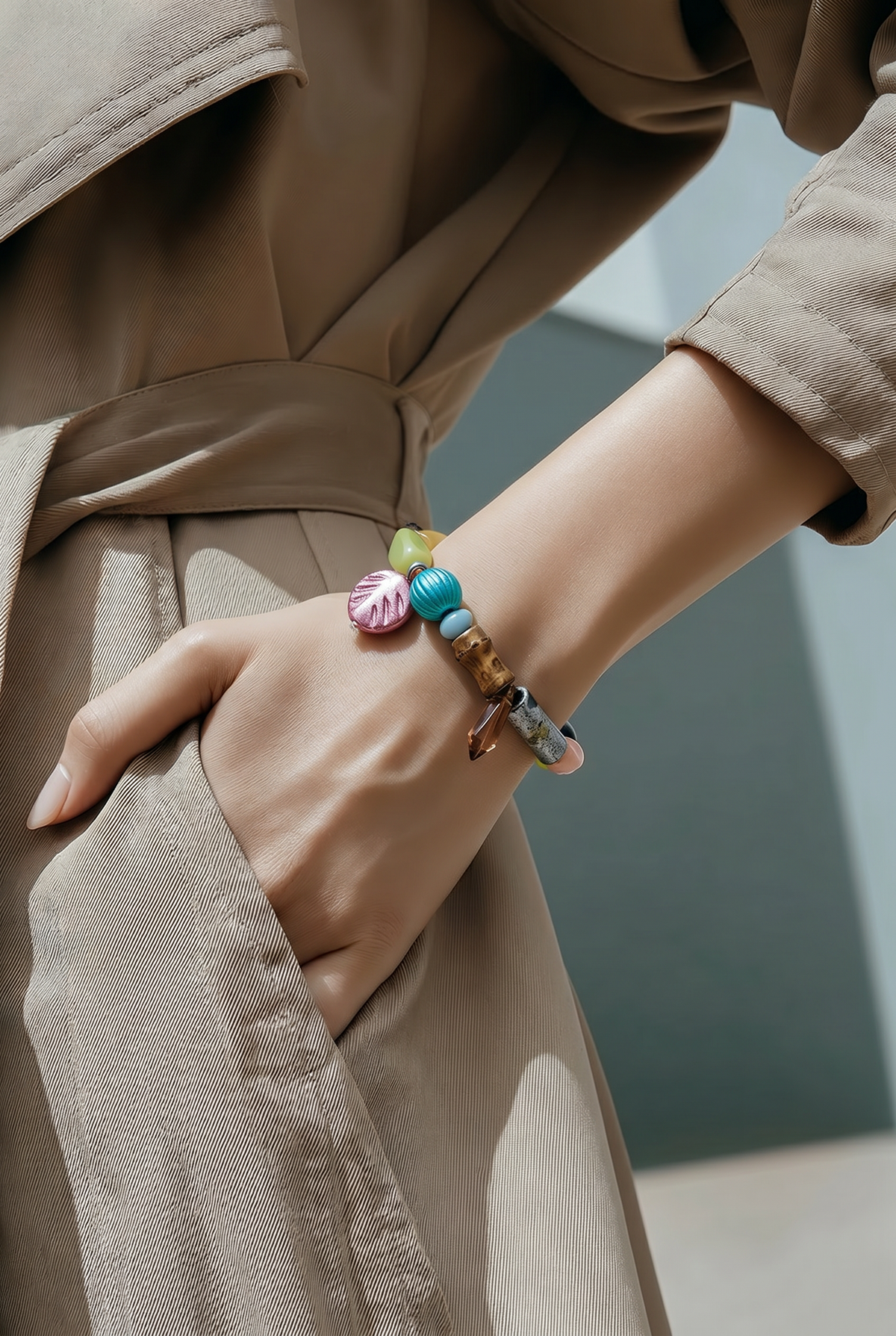 Accessory>Jewelry                                Bracelet