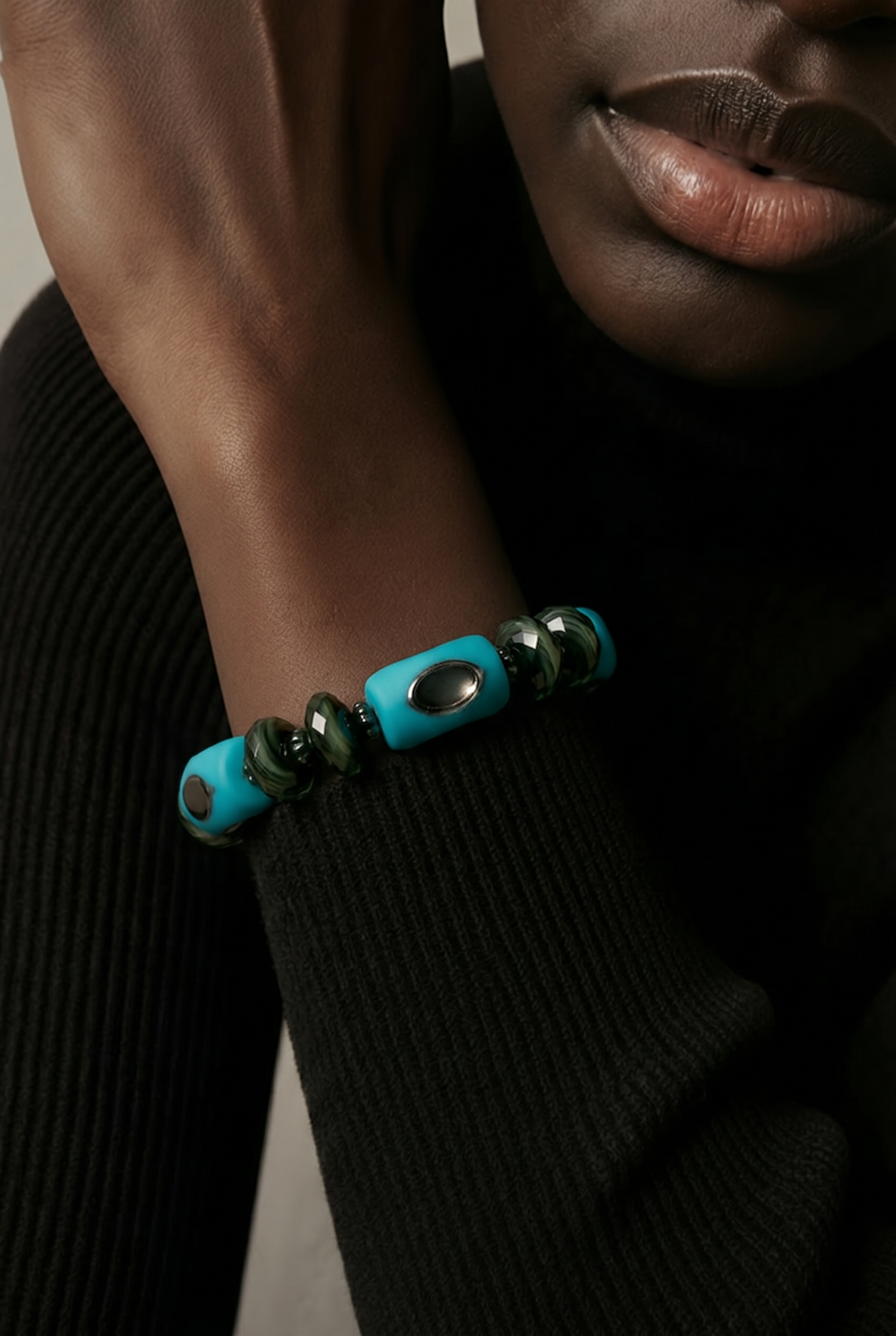 Accessory>Jewelry                               Bracelet