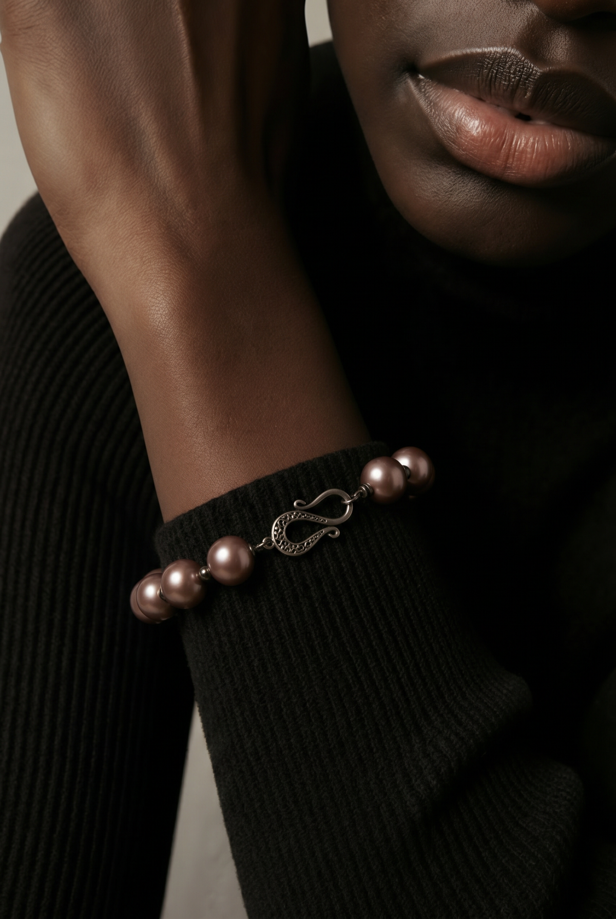 Accessory>Jewelry                             Necklace, Bracelet & Earring Set