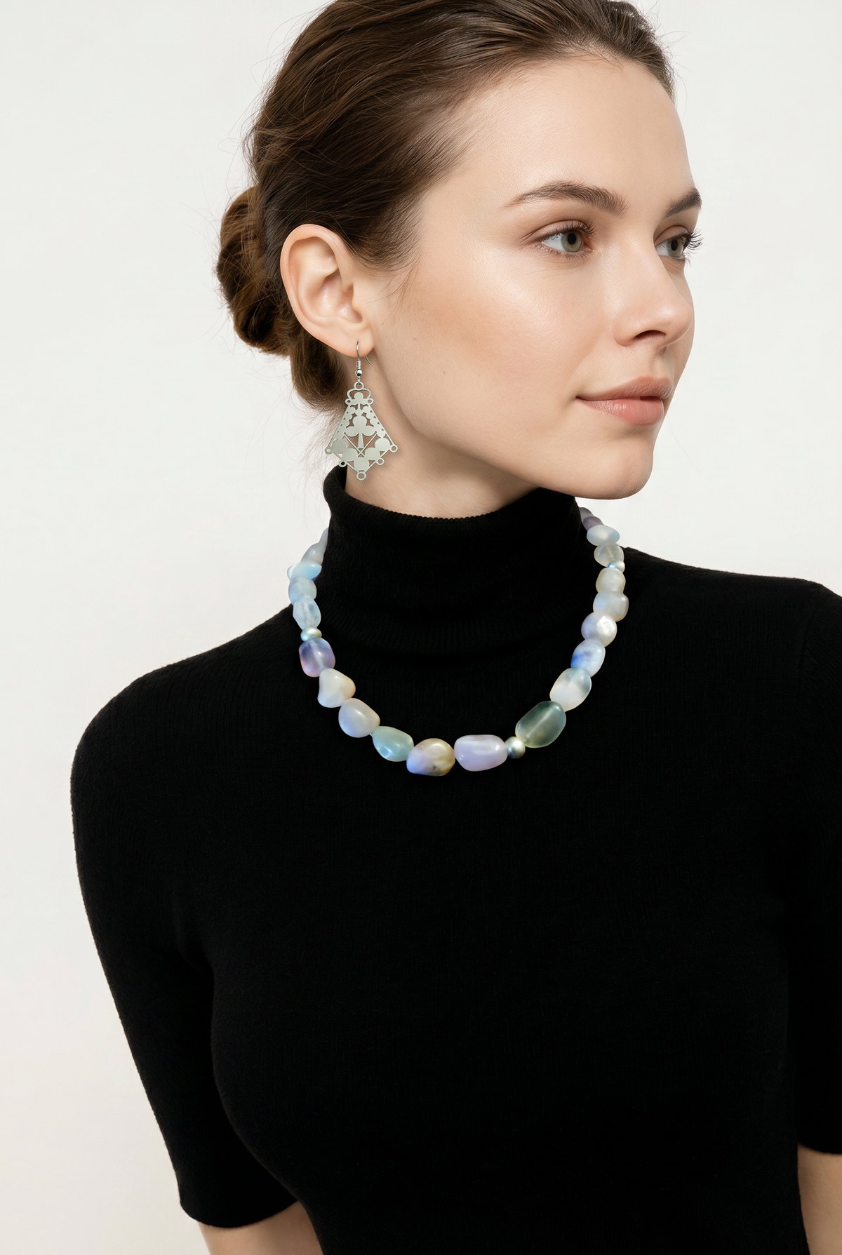 Accessory>Jewelry                             Necklace & Earring Set
