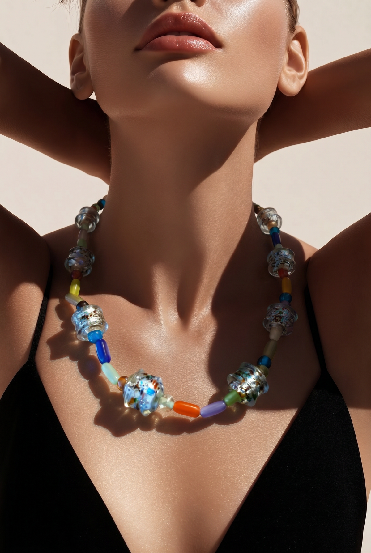 Accessory>Jewelry                             Necklace & Earring Set
