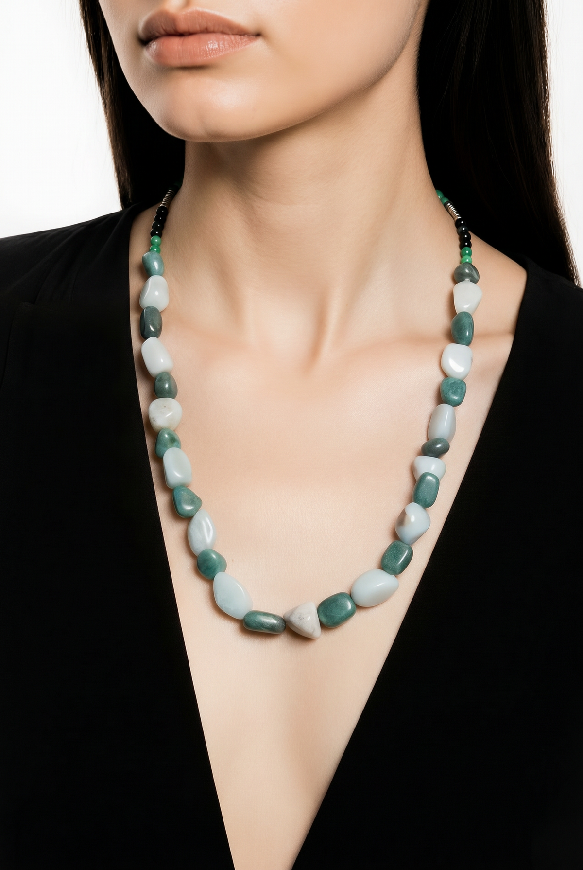 Accessory>Jewelry                             Necklace & Earring Set