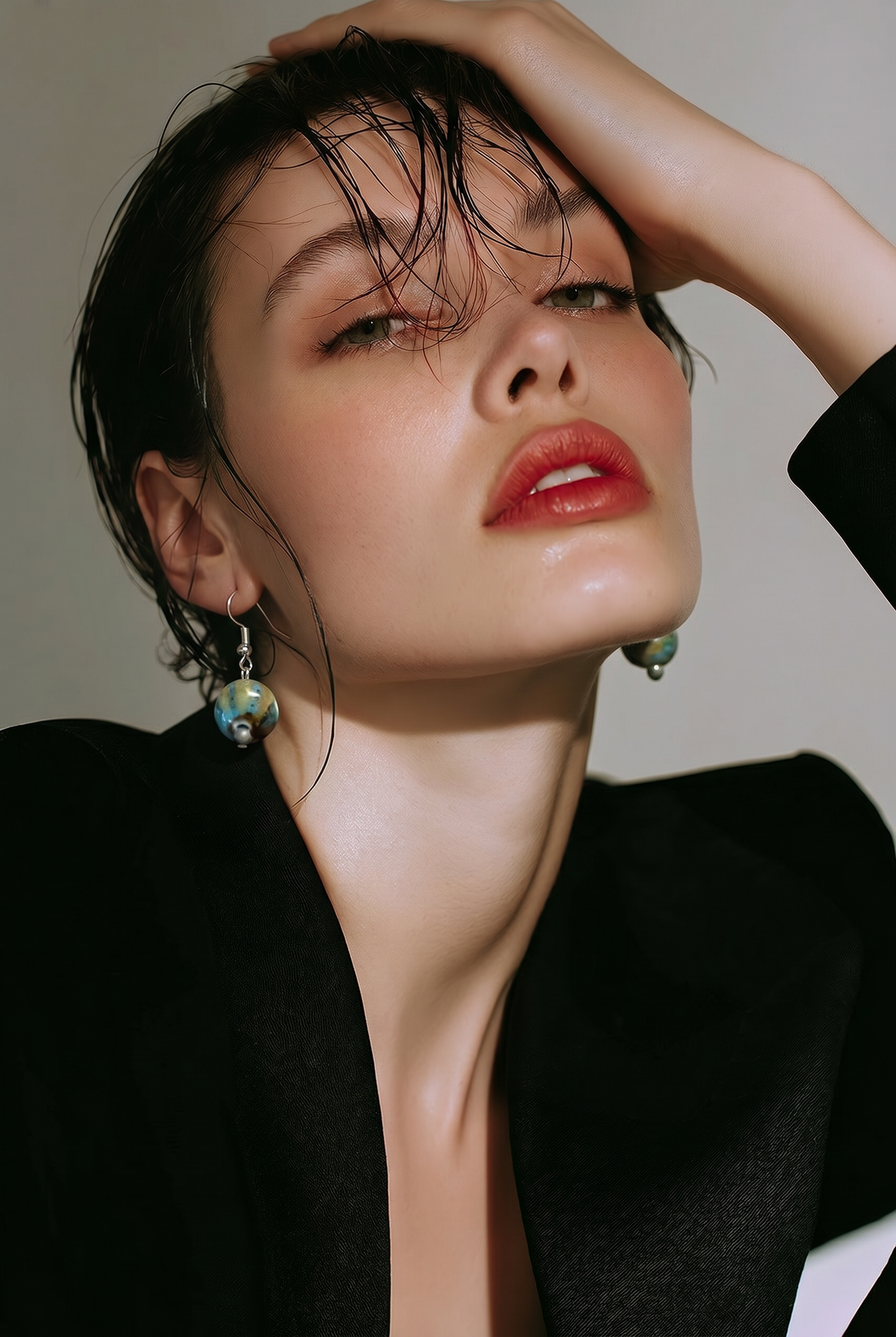 Accessory>Jewelry                             Necklace & Earring Set