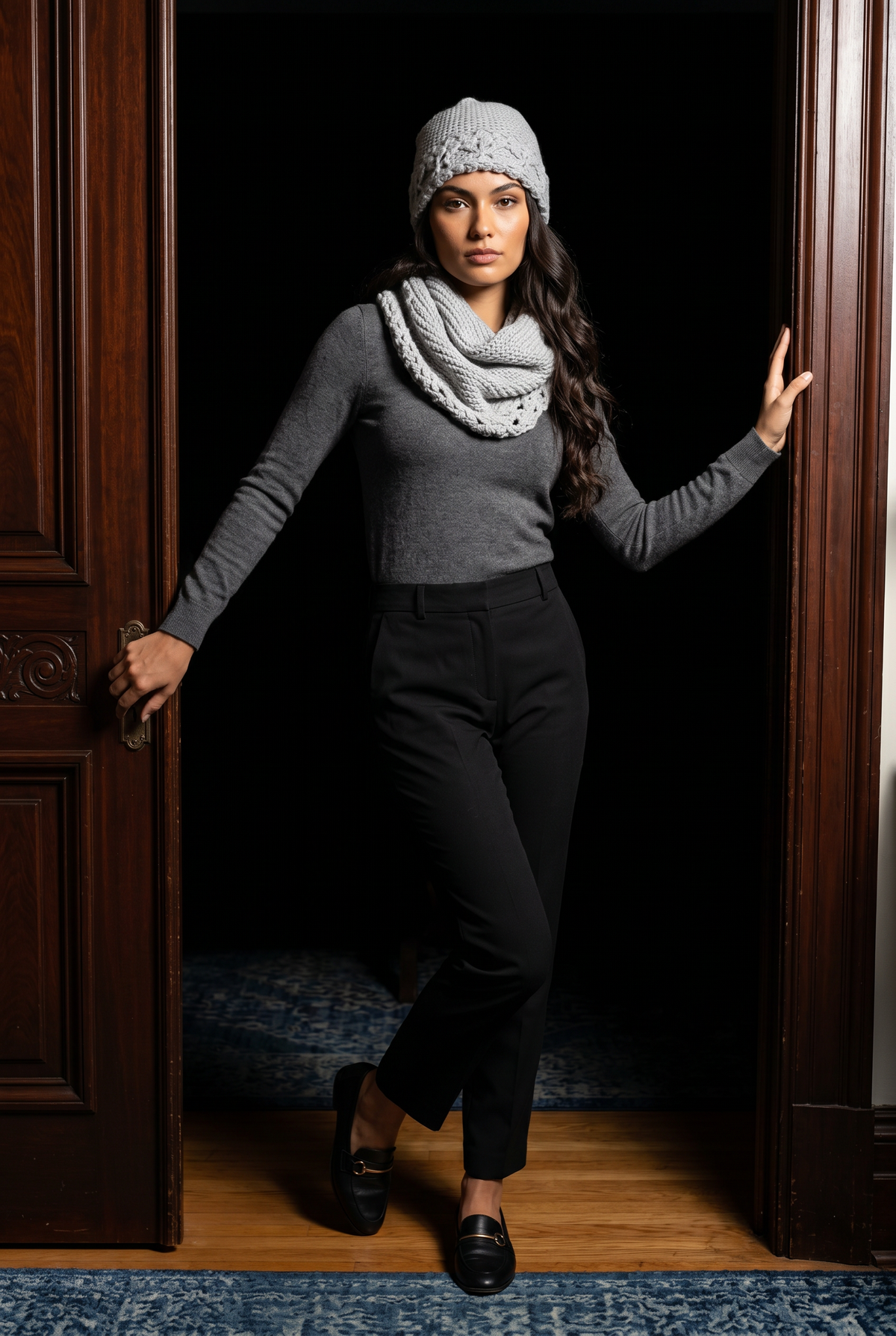 Apparel>Accessories              Beenie & Neck Scarf Set