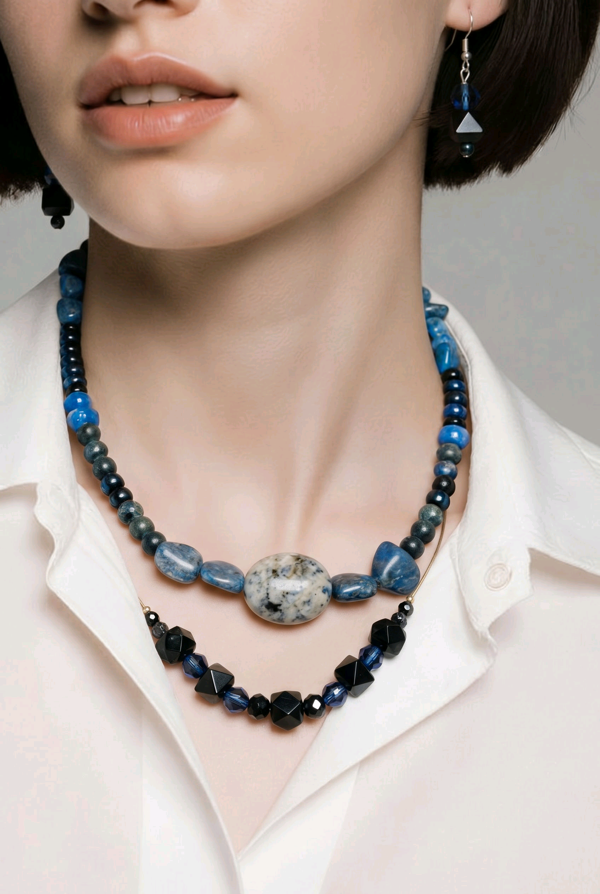 Accessory>Jewelry                              Necklace & Earring Set