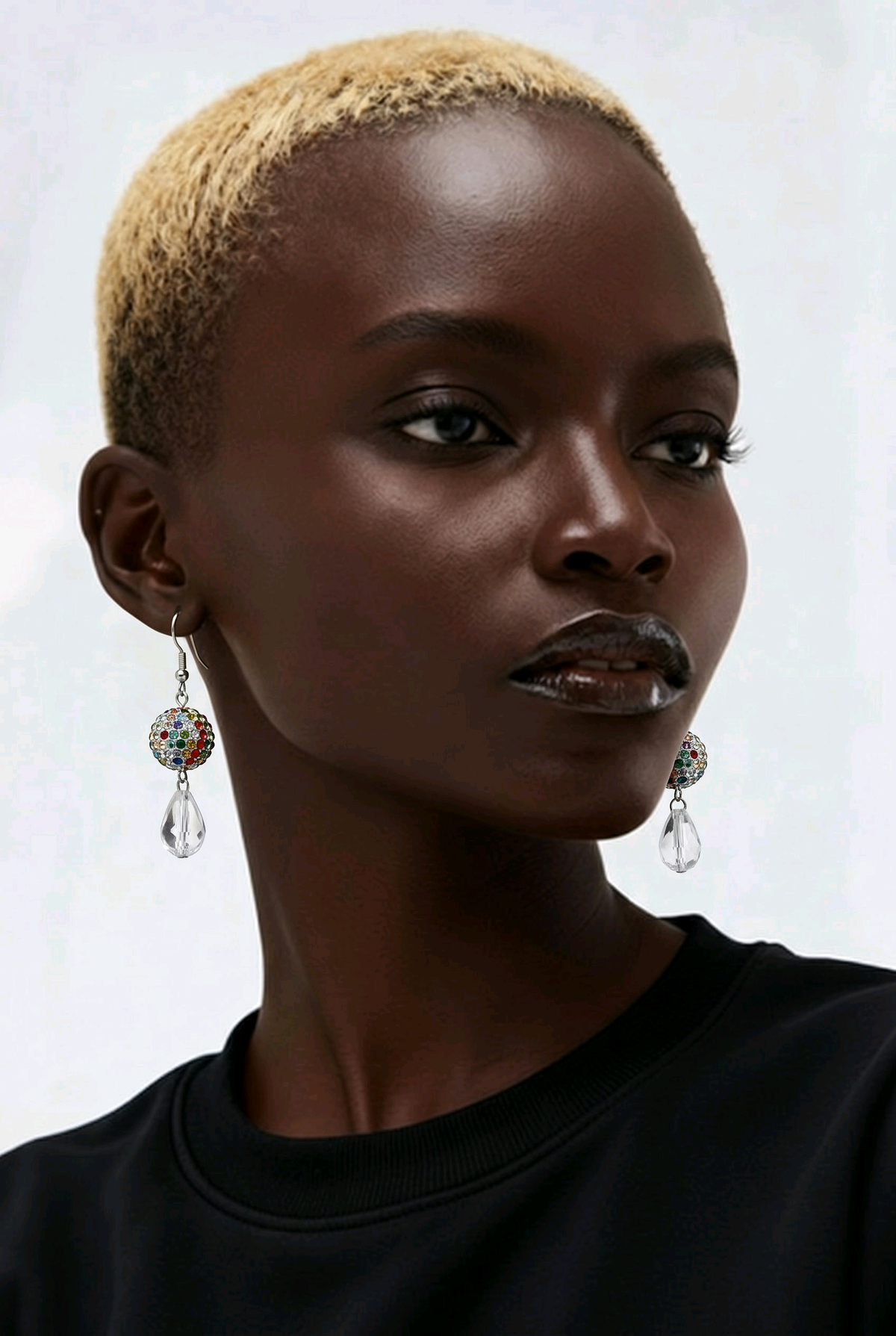 Accessory>Jewelry                                Necklace & Earring Set