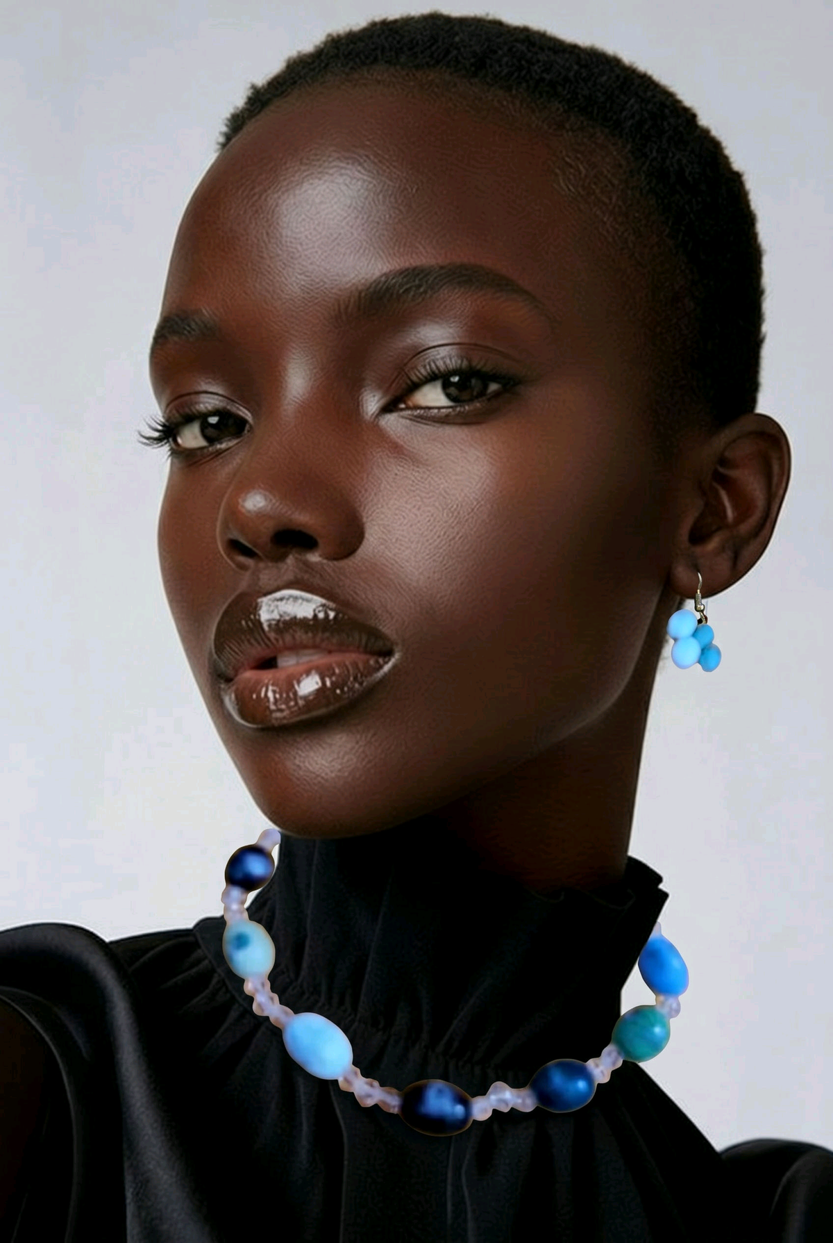 Accessory>Jewelry                              Necklace & Earring Set