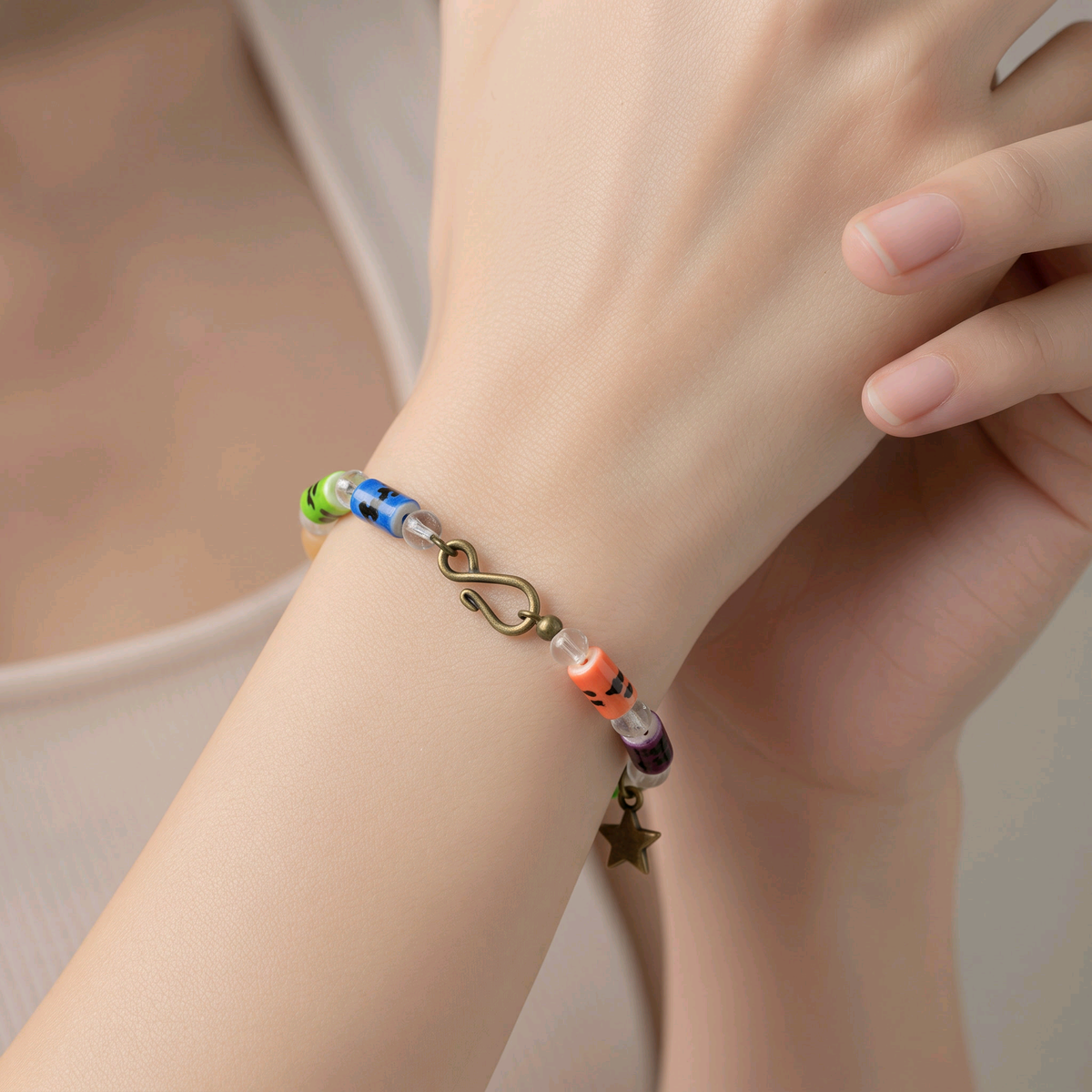 Accessory>Jewelry                               Bracelet