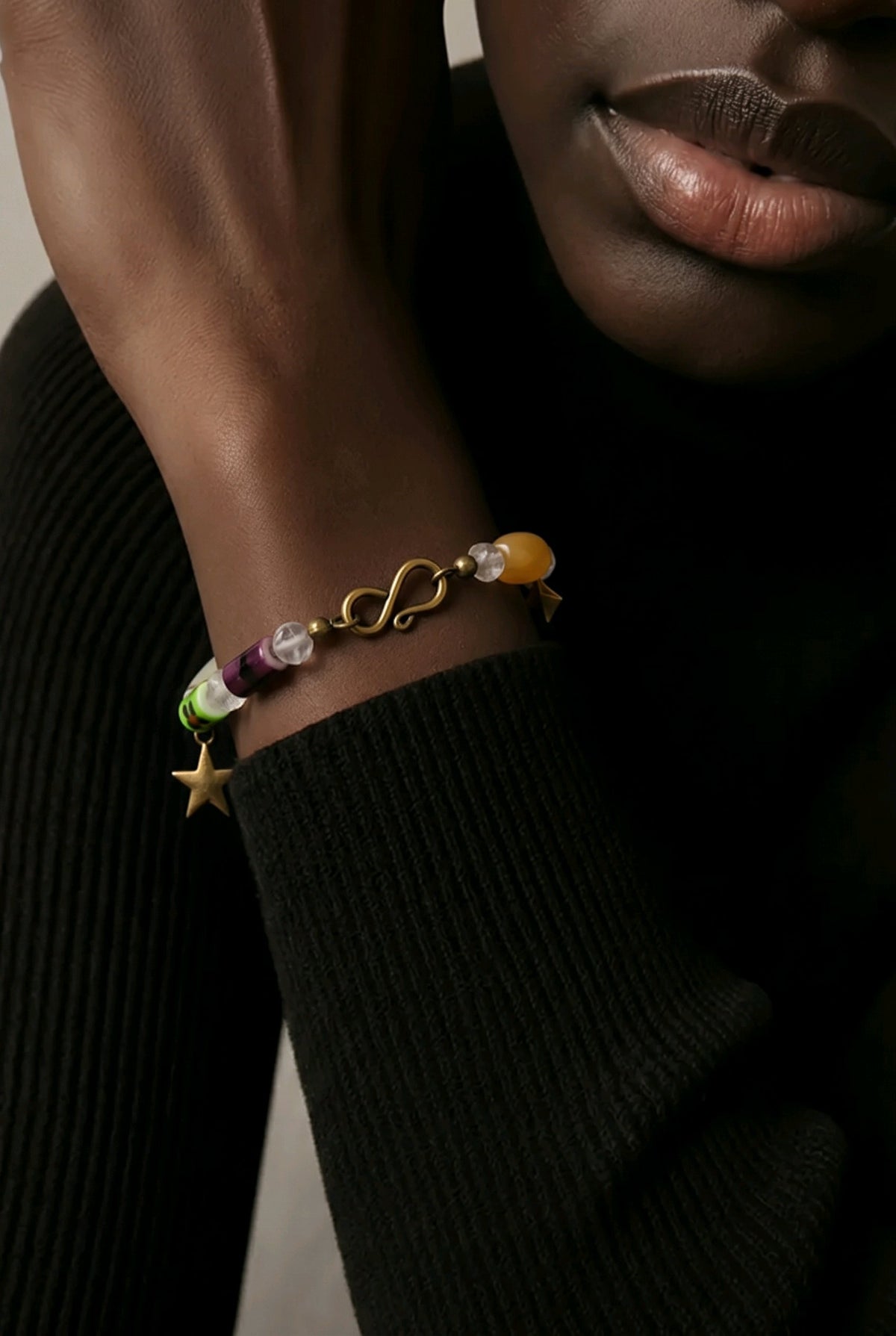 Accessory>Jewelry                               Bracelet