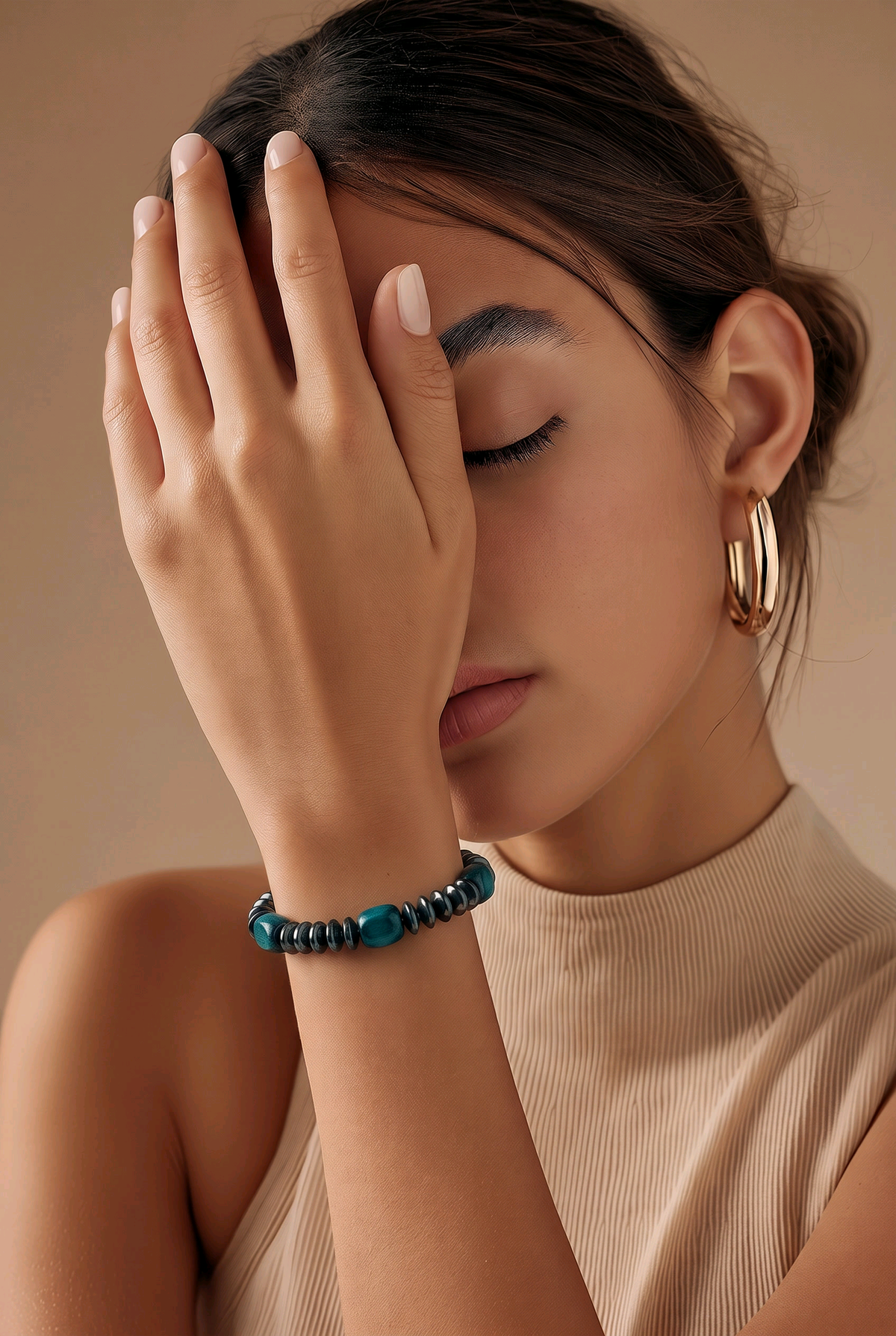 Accessory>Jewelry                                  Bracelet