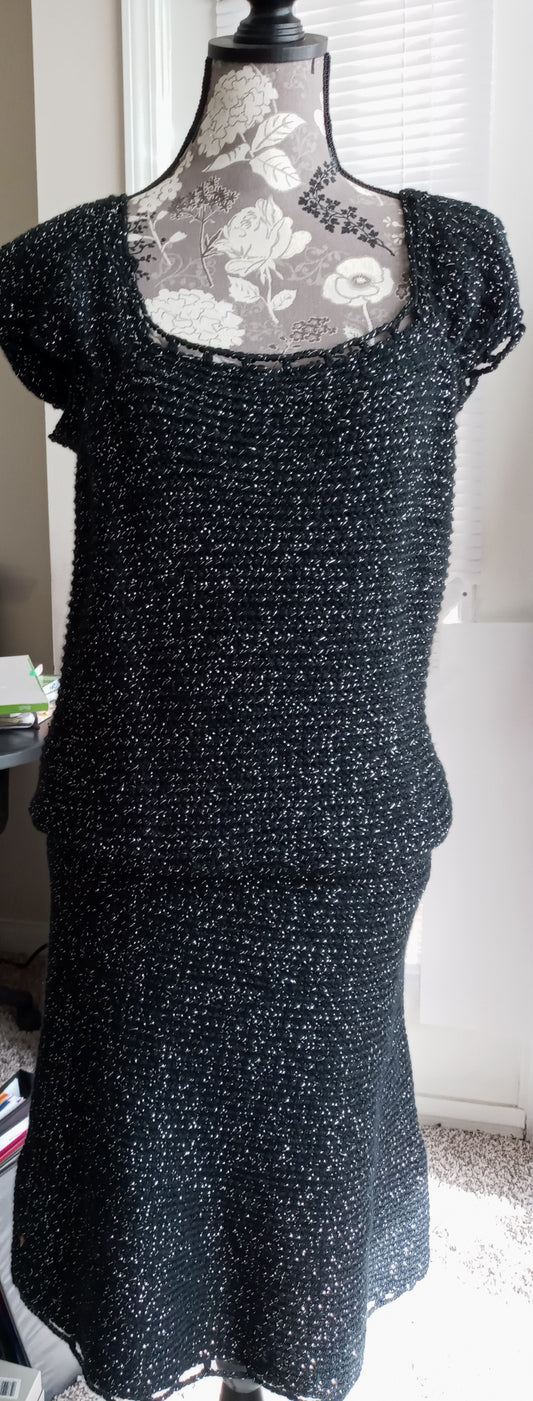 Apparel Corner - Adult Formal Dress - Black Silver-Streaked