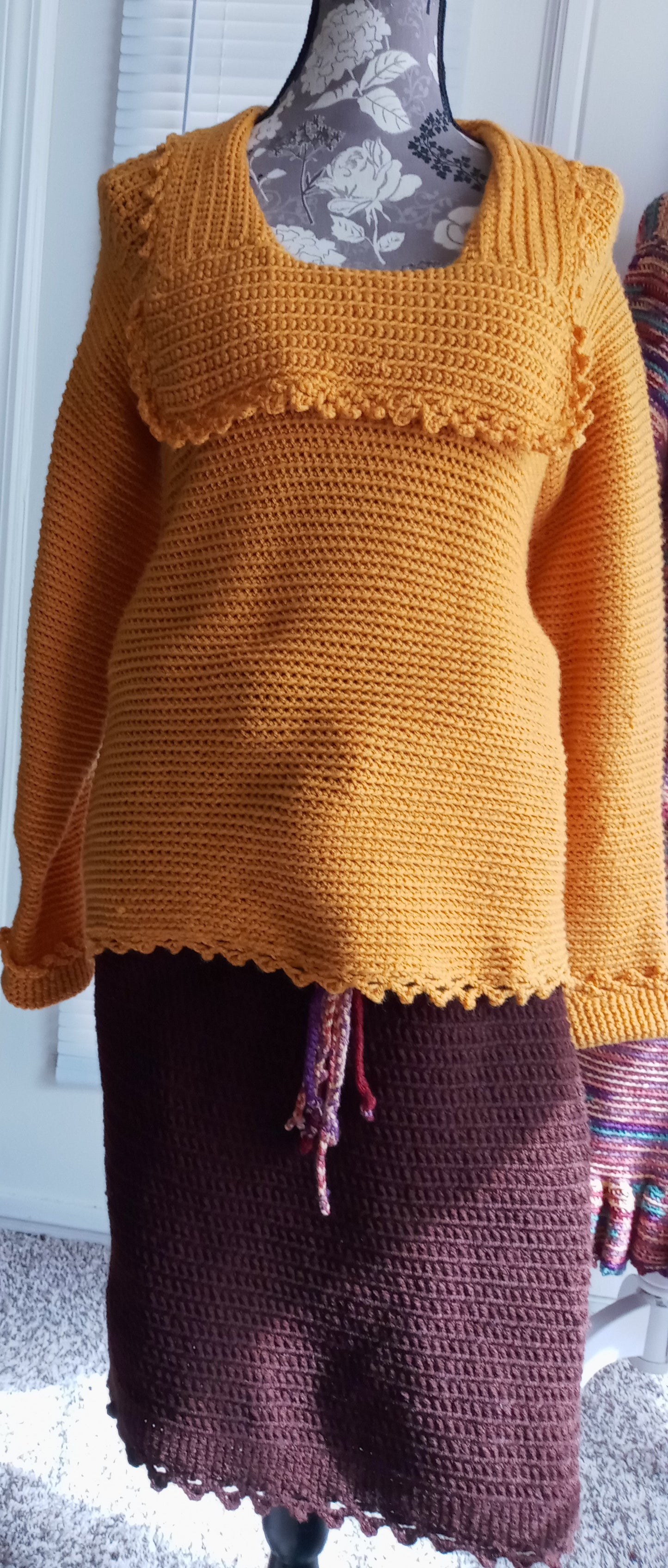 Apparel Corner - Adult Skirt Suit