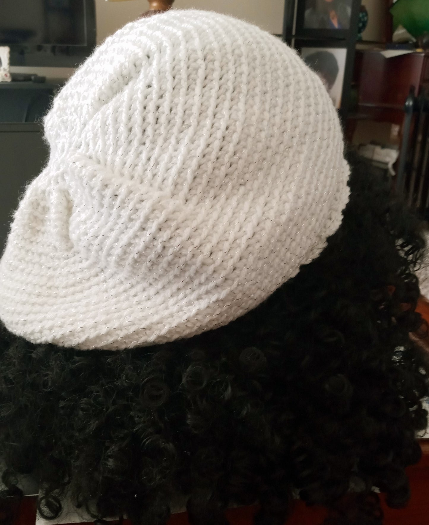 Beret and Neck Scarf Set