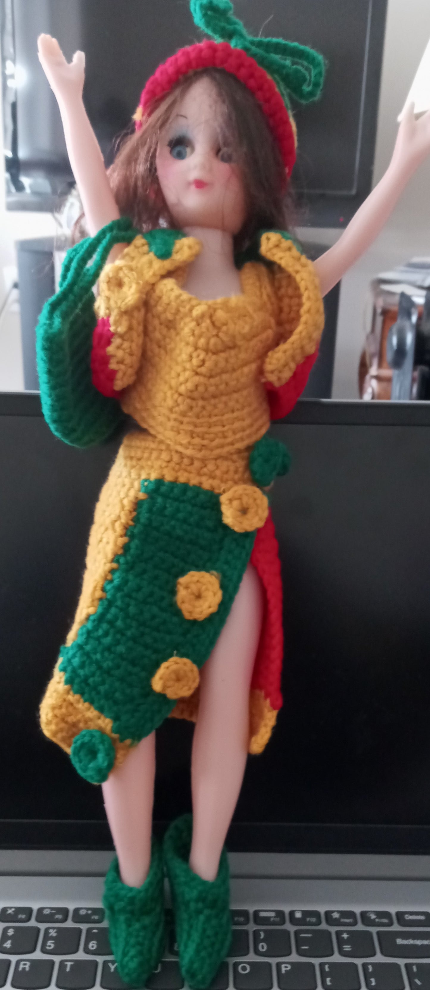 Playtime Corner - Doll Outfit