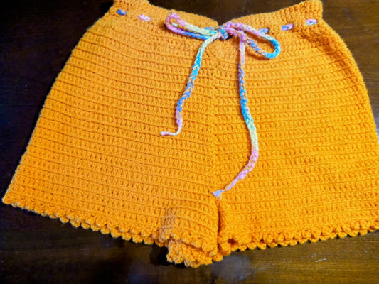 Apparel Corner - Shorts - MED