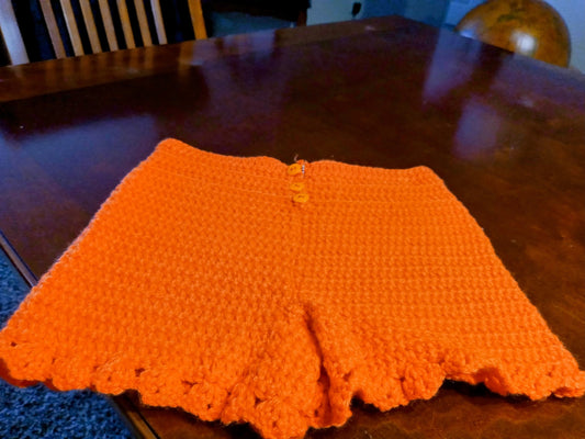 Apparel Corner - Shorts - MED