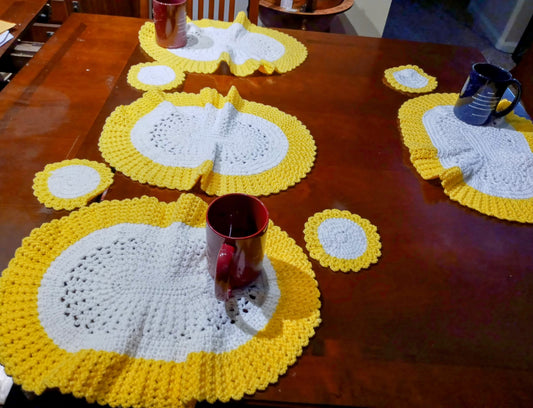 Diner's Corner - Placemat and Coaster Set
