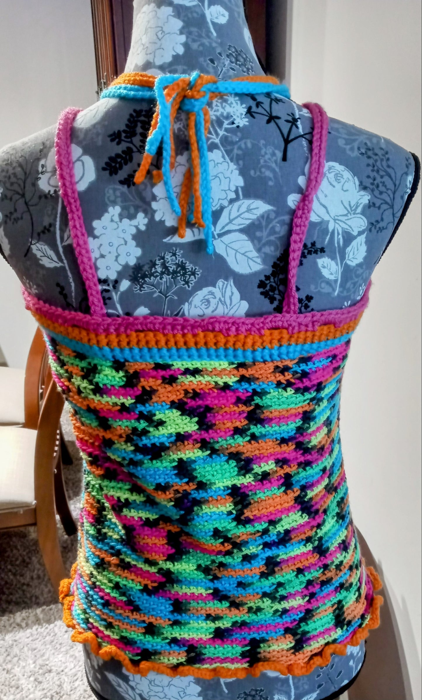 Apparel Corner - Tank Top - MED
