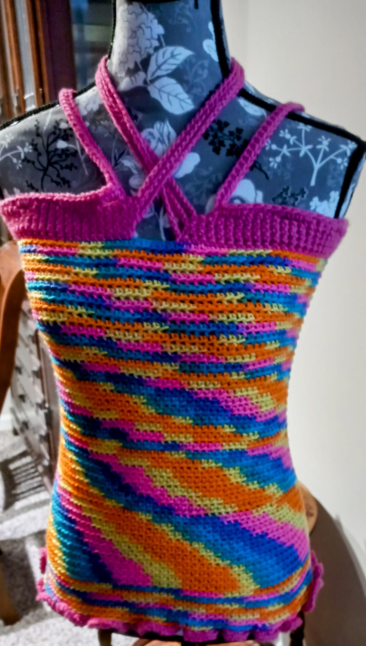 Apparel Corner - Tank Top - MED